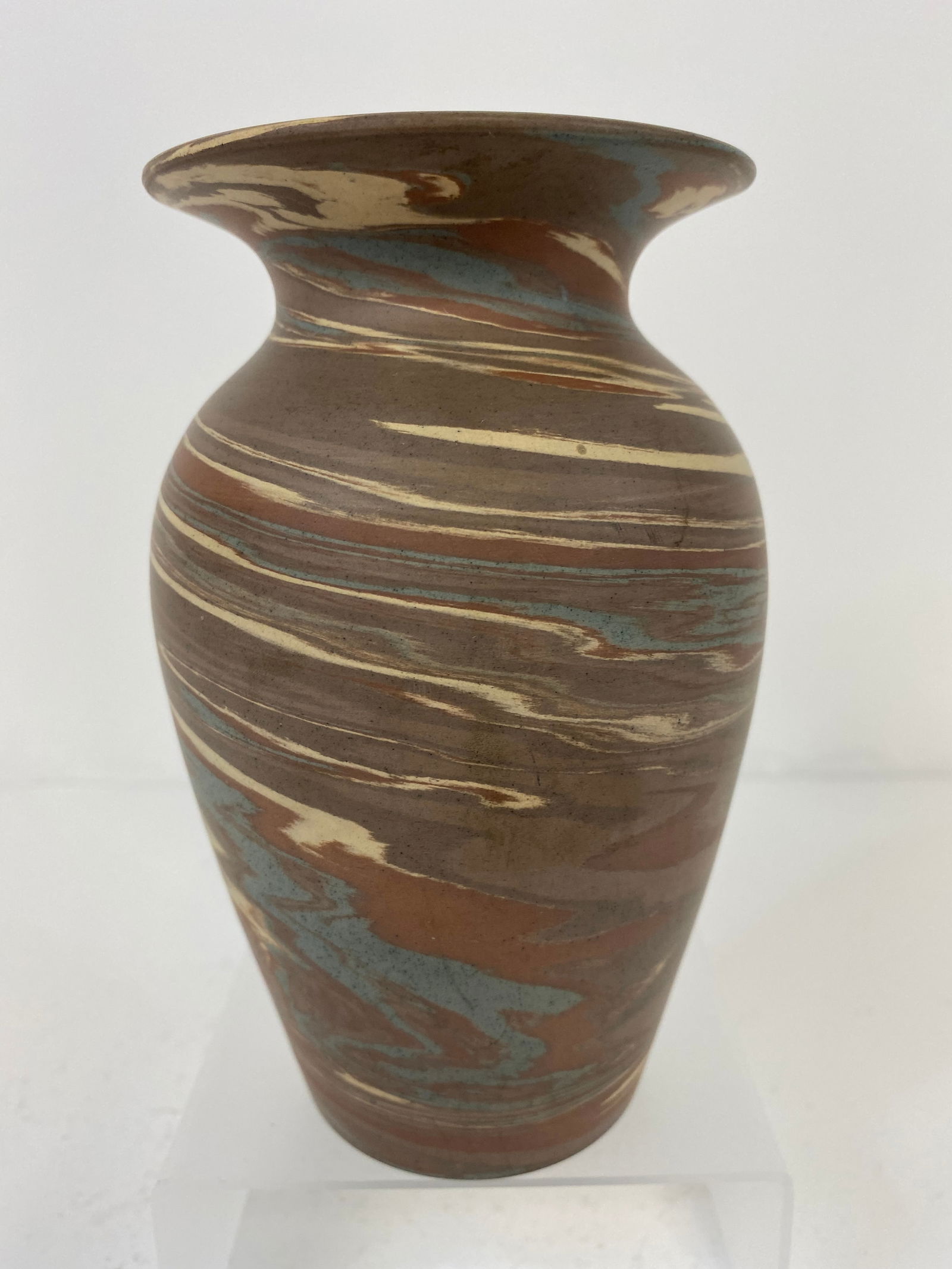 Niloak Pottery swirl (1 of 3)