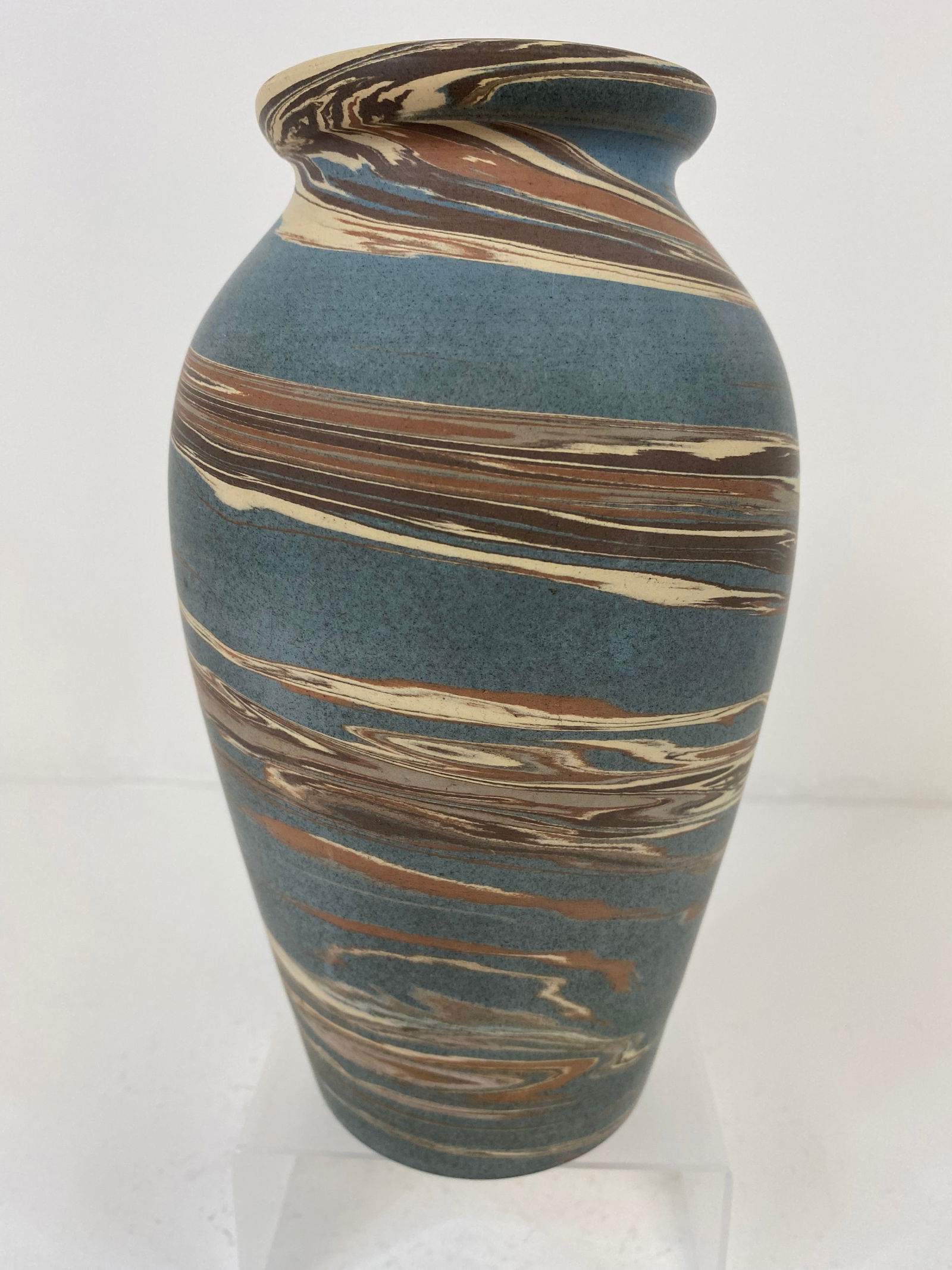 Niloak Pottery swirl (1 of 1)
