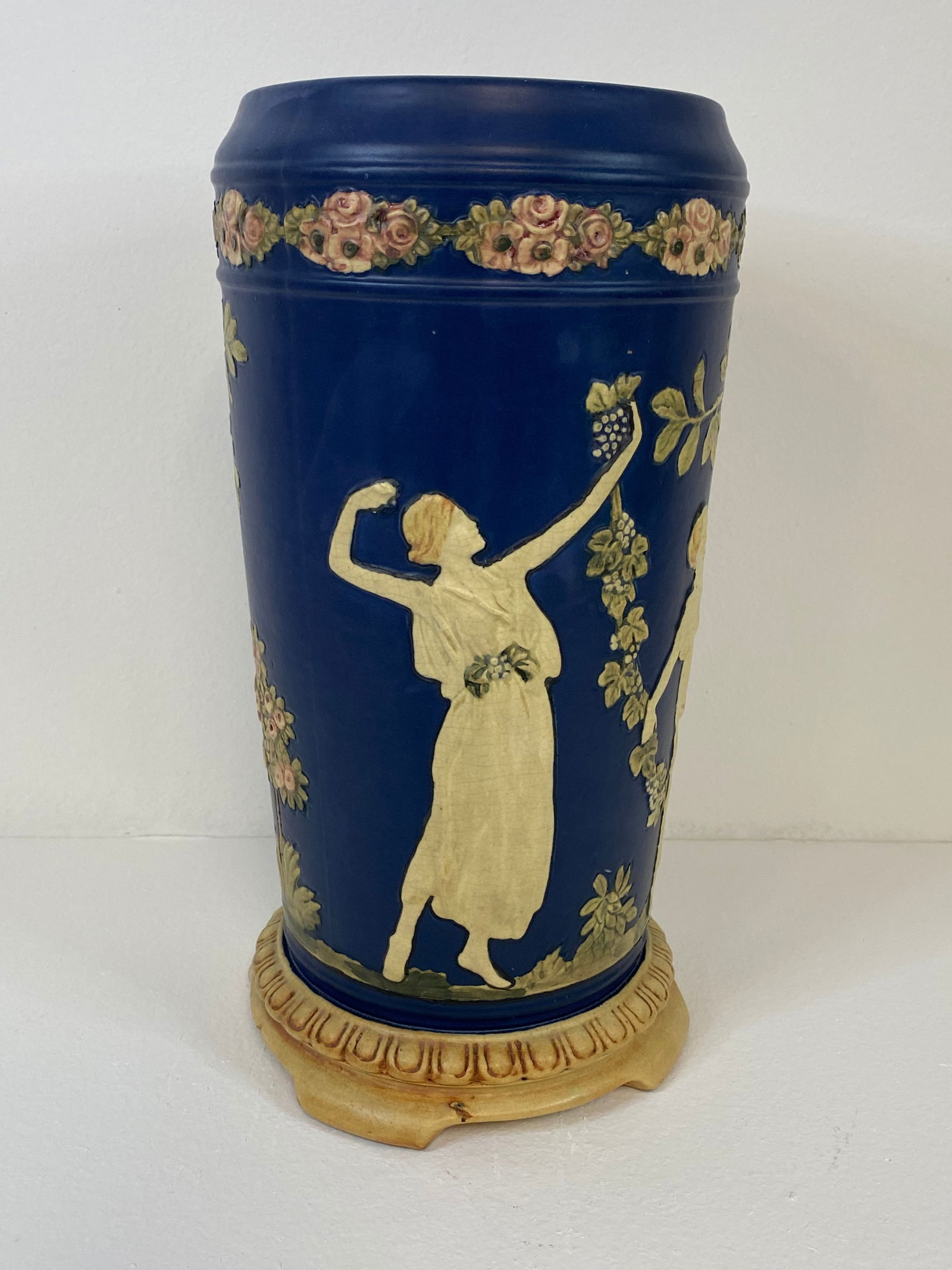 Weller Pottery Grecian Lamp Base (1 of 3)