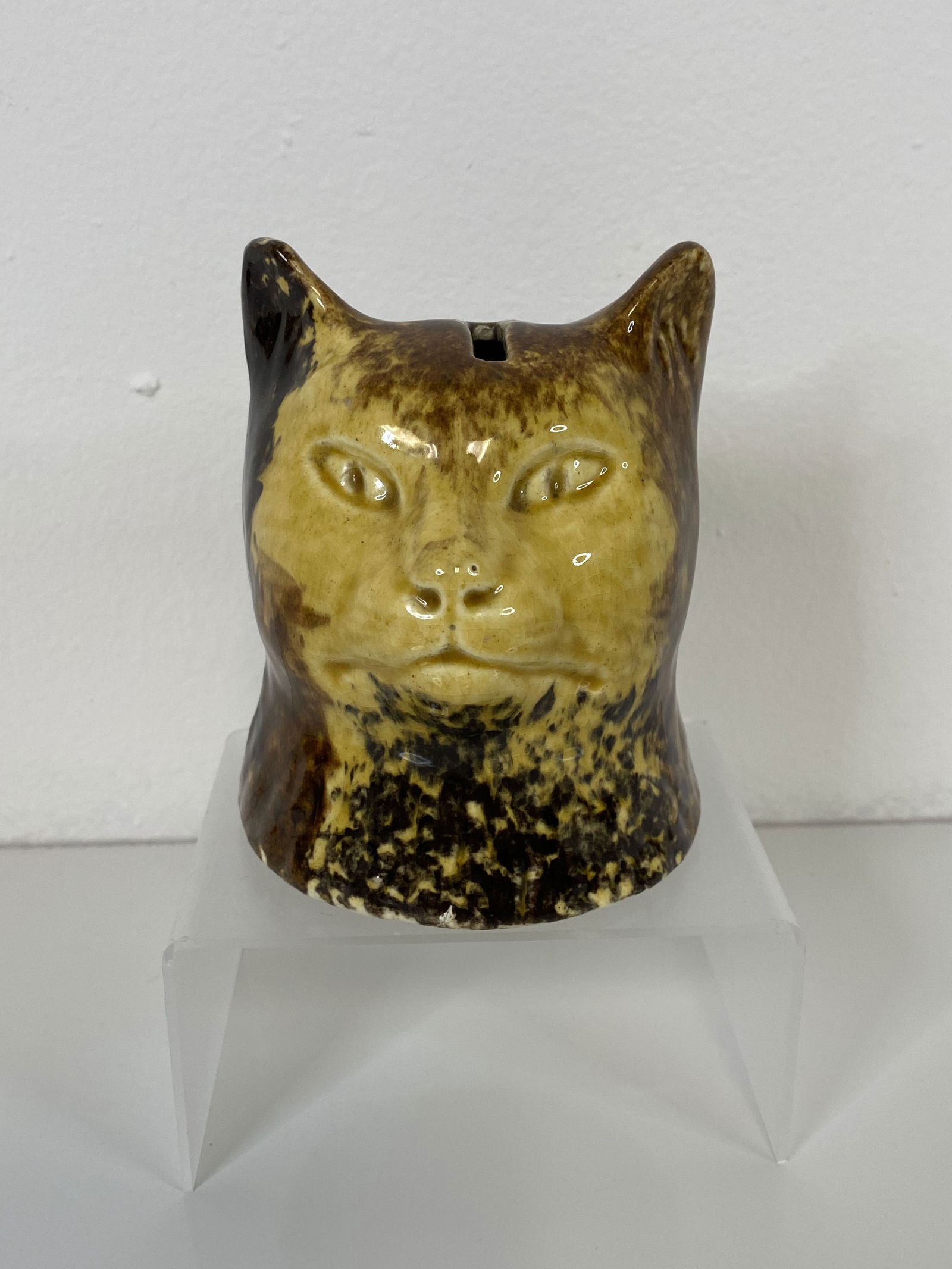 Roseville Pottery Bank (1 of 3)