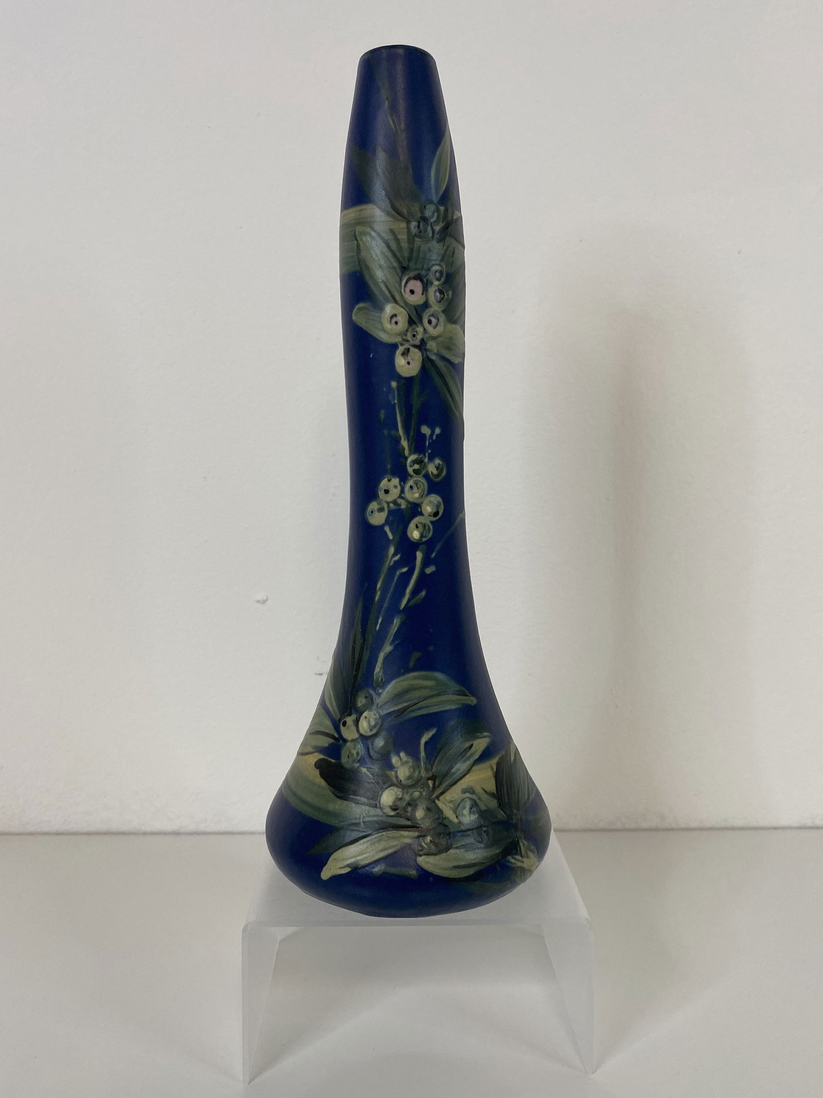 Weller Pottery Hudson (1 of 1)