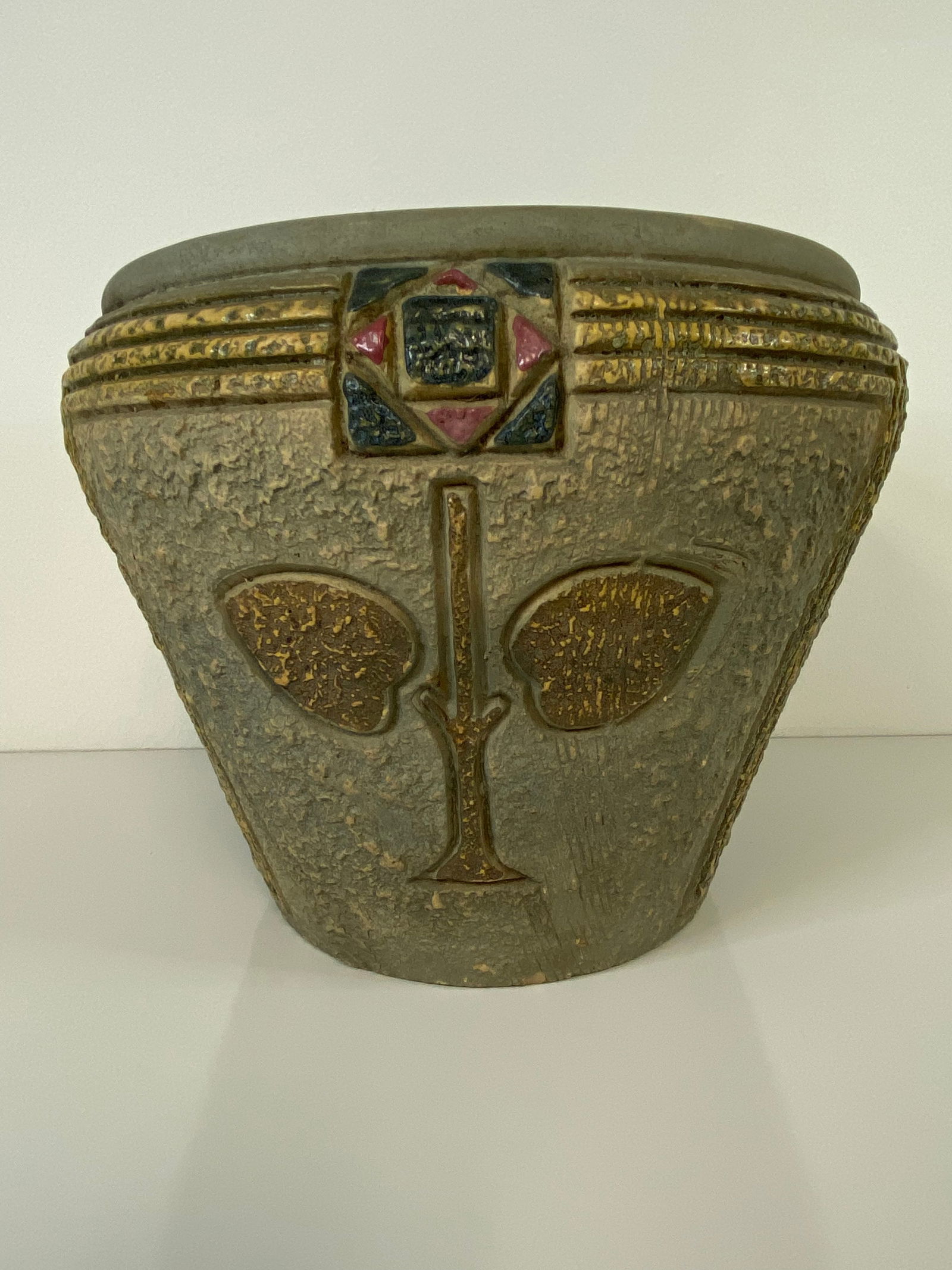 Roseville Pottery Mostique (1 of 1)