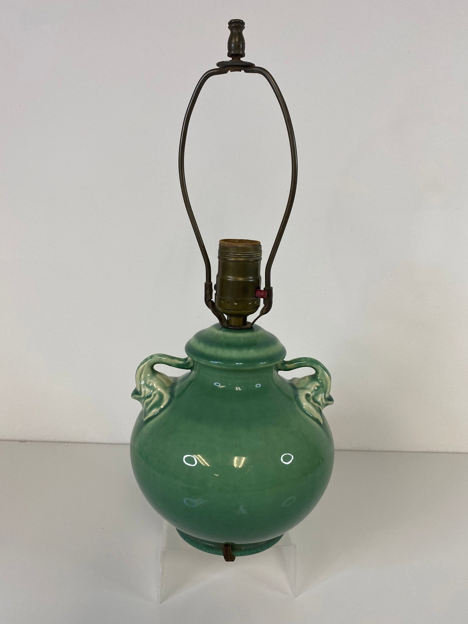 Redwing Potter Lamp (1 of 2)