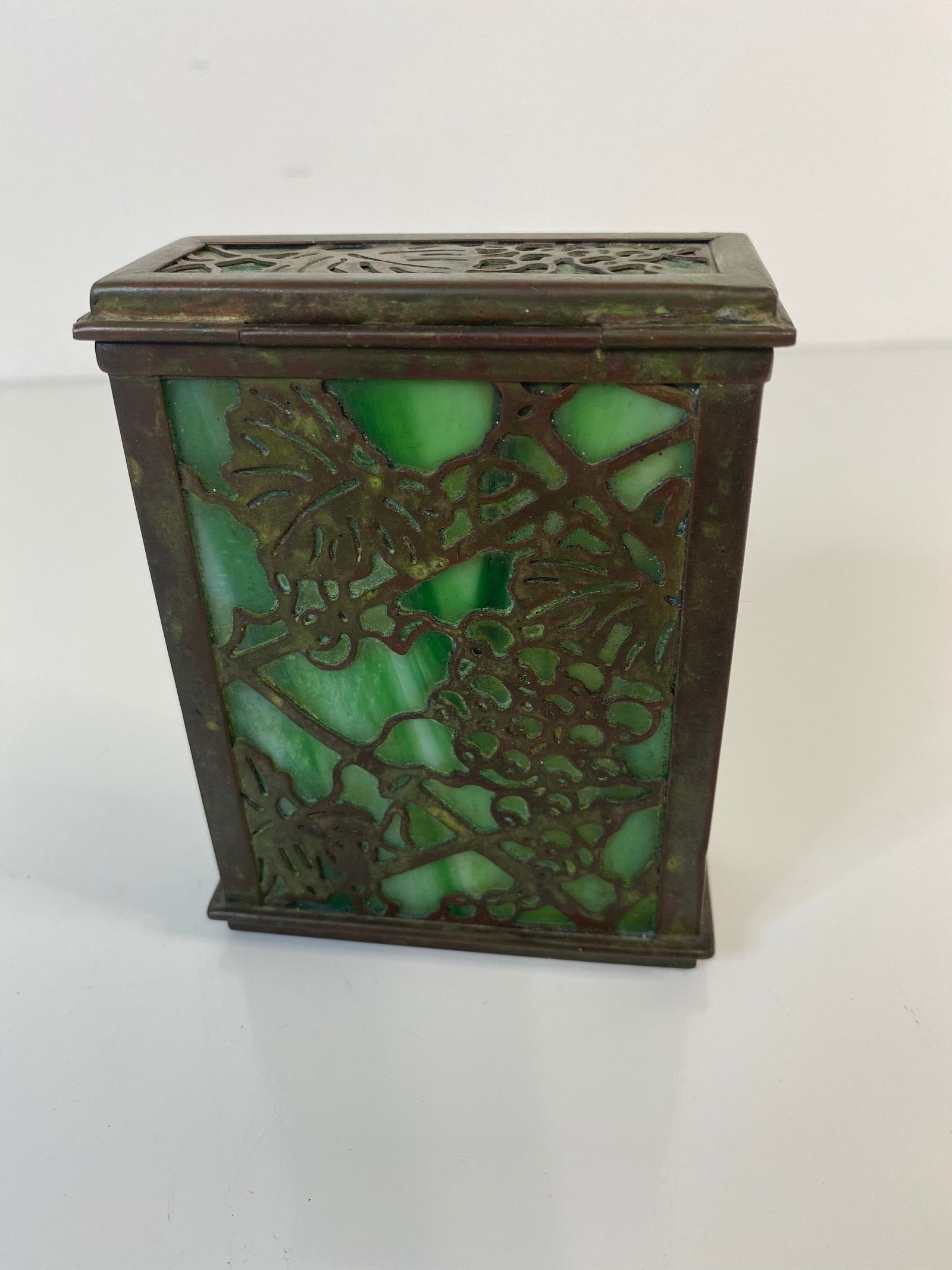 Tiffany Studios Grapevine Single Deck Card Box (1 of 5)