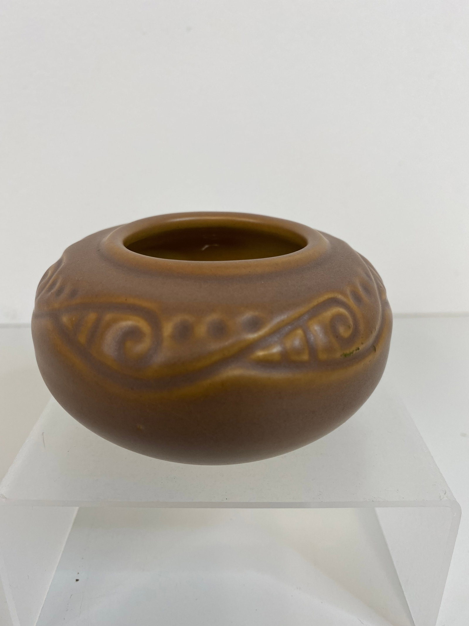 University of North Dakota School of Mines Pottery: small carved vase in a nice soft brown glaze. 4" wide