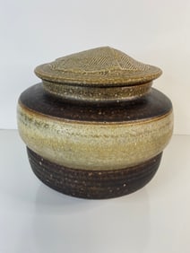 Karen Karnes Large lidded Vessel