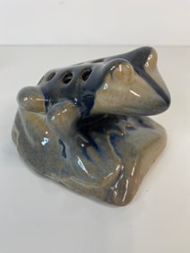 Monmouth Pottery Frog