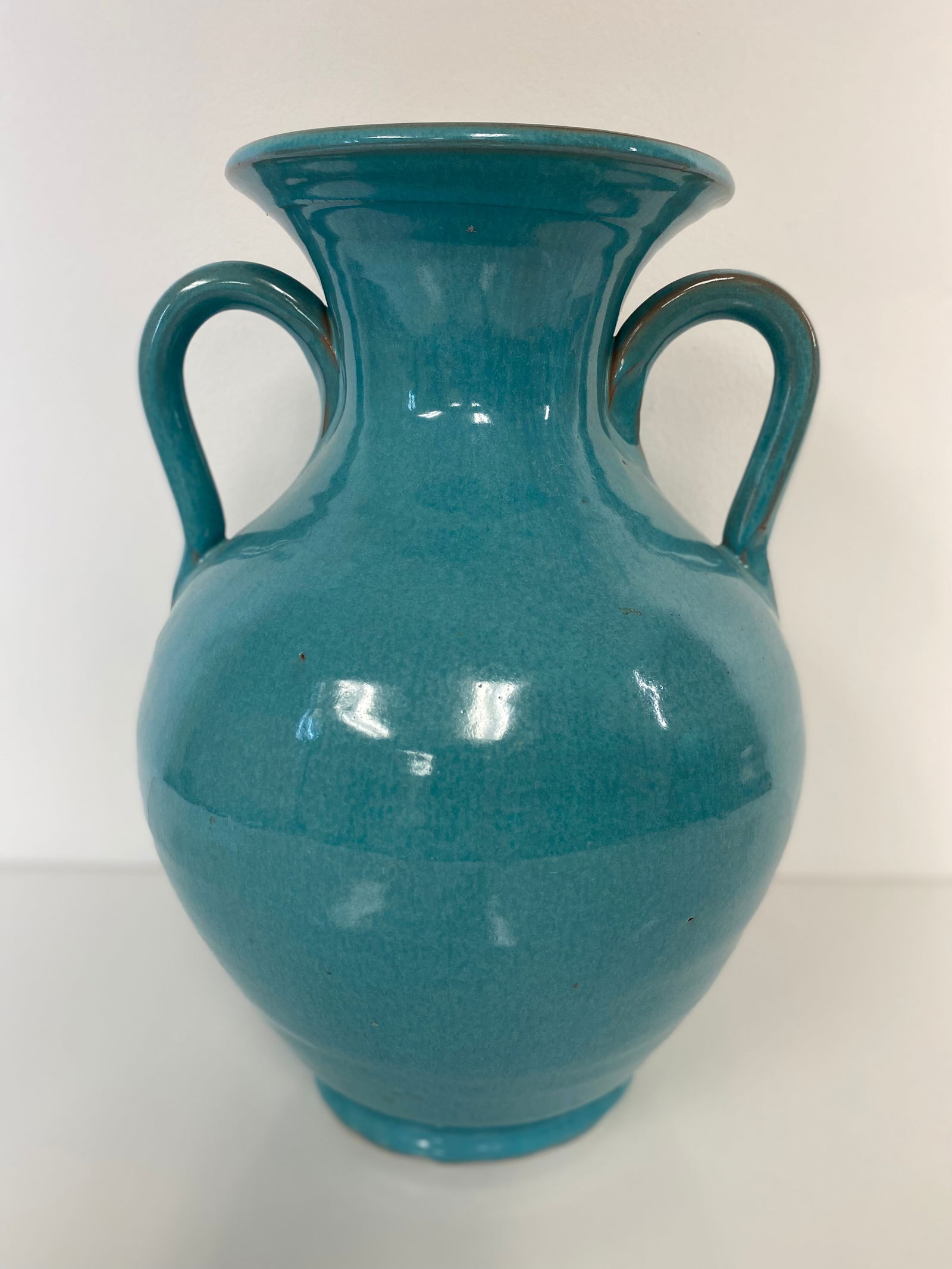 A.R. Cole Pottery large 2 handled vase (1 of 2)