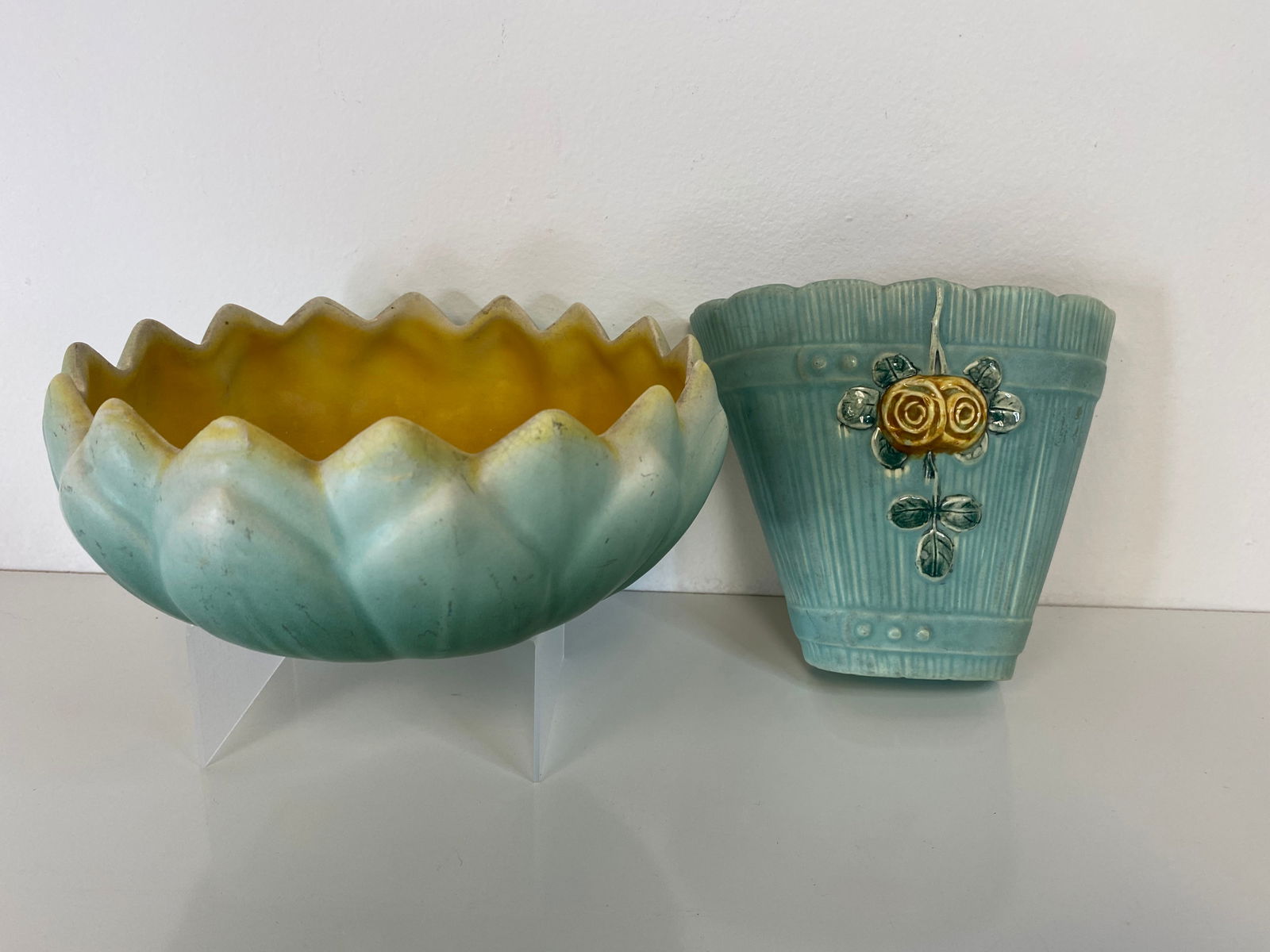 2 Weller Pottery bowl and wall pocket (1 of 1)