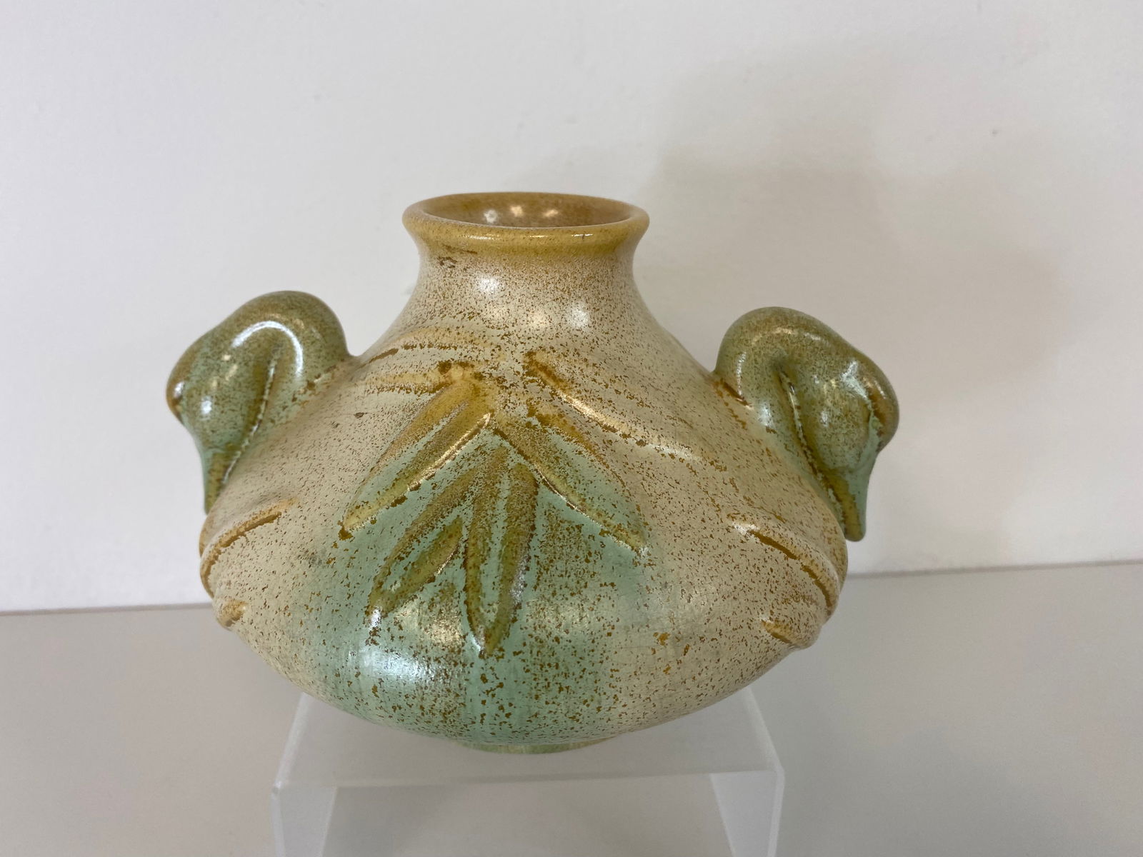 Weller Pottery Patrician (1 of 2)