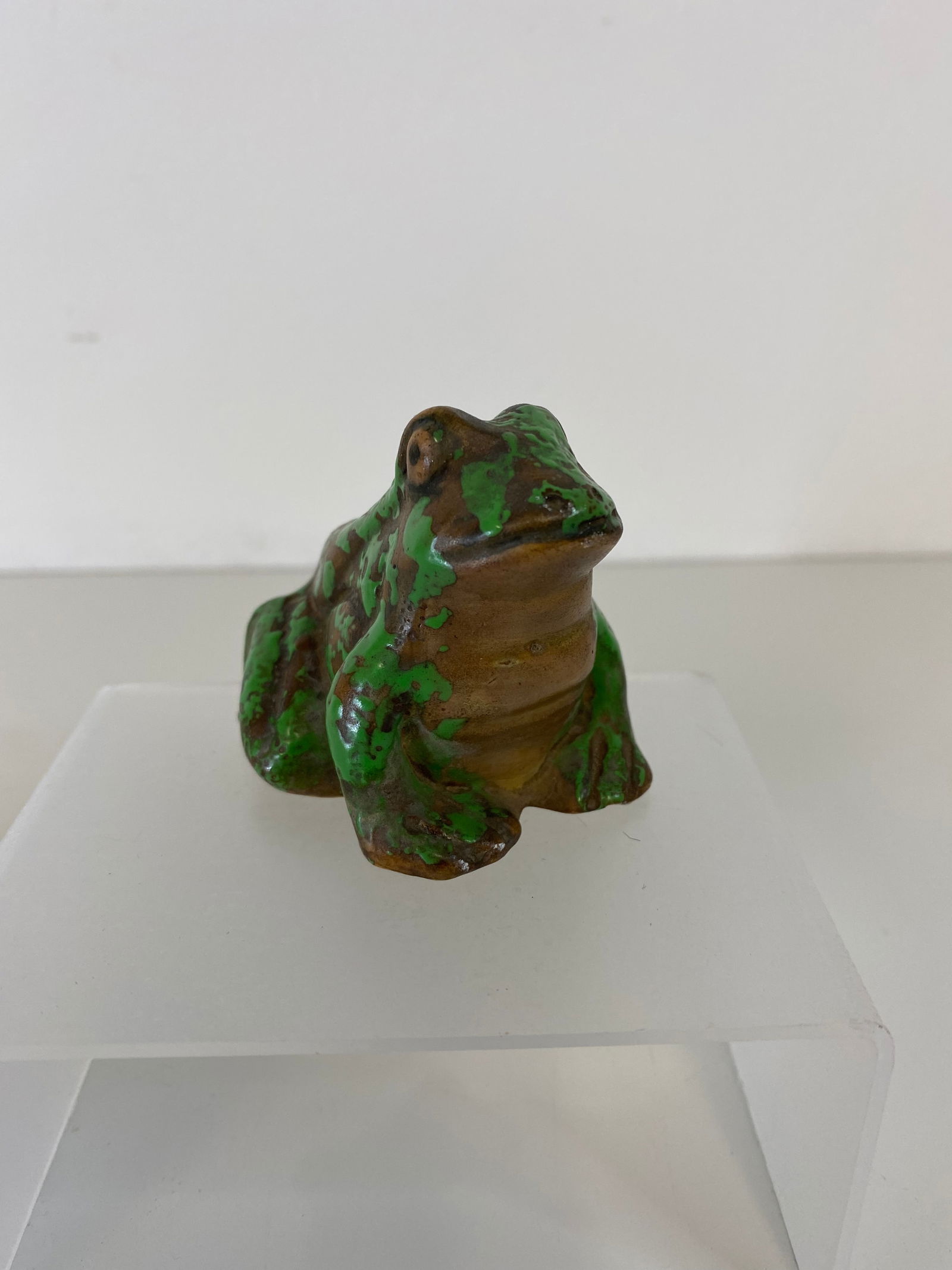 Weller Pottery Coppertone (1 of 3)