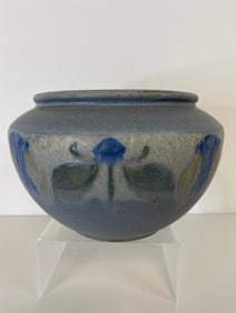 Roseville Pottery Victorian Art