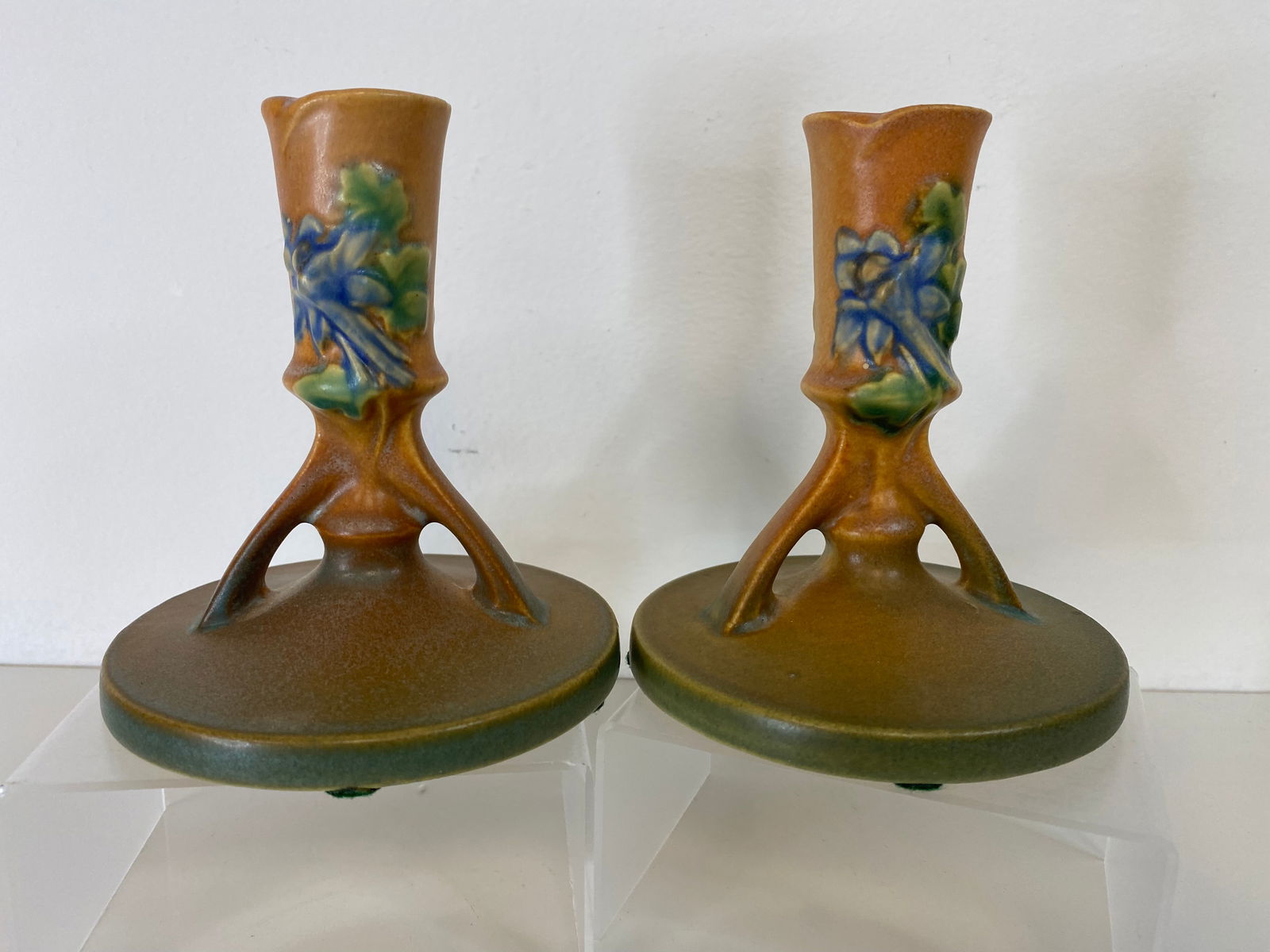 Roseville Pottery Columbine (1 of 1)