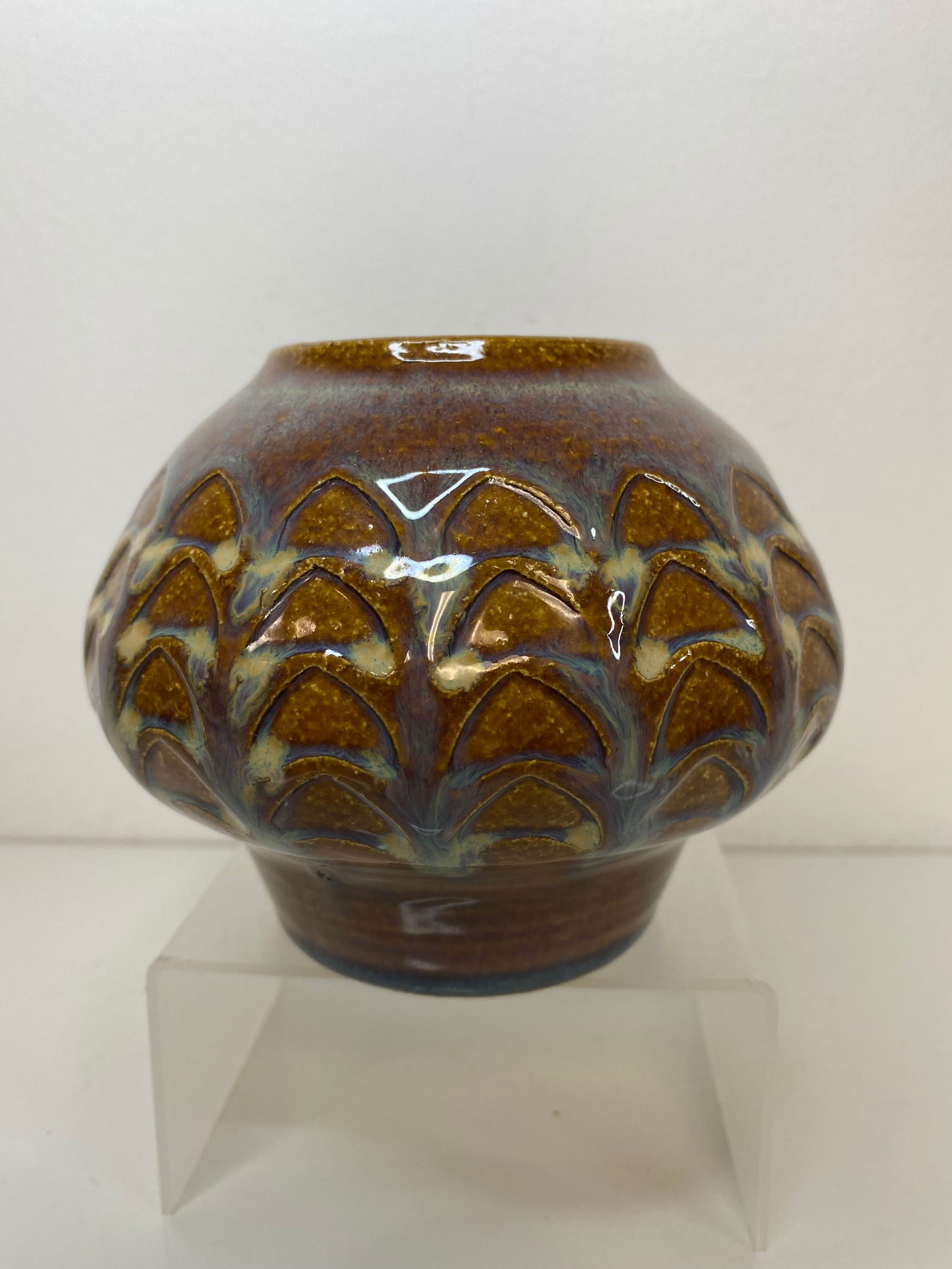 Soholm Denmark Stentoj: Great MCM pot fully signed and 3 3/4" tall