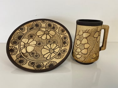 2 Weller Pottery Burntwood