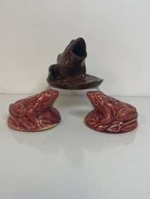 3 Pottery Frogs McCoy , Dickey