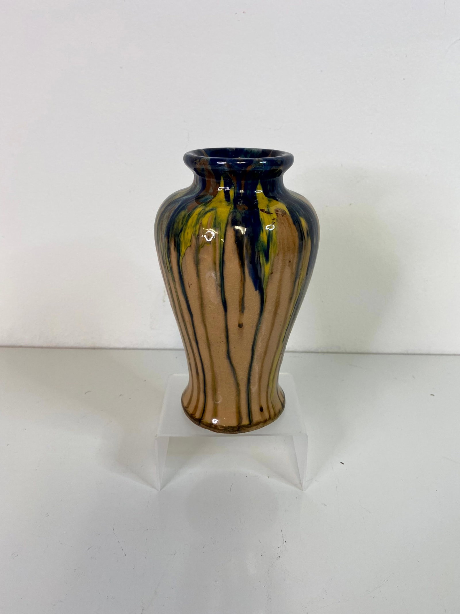 Peters and Reed Pottery: Similar vase as above measuring 7" tall