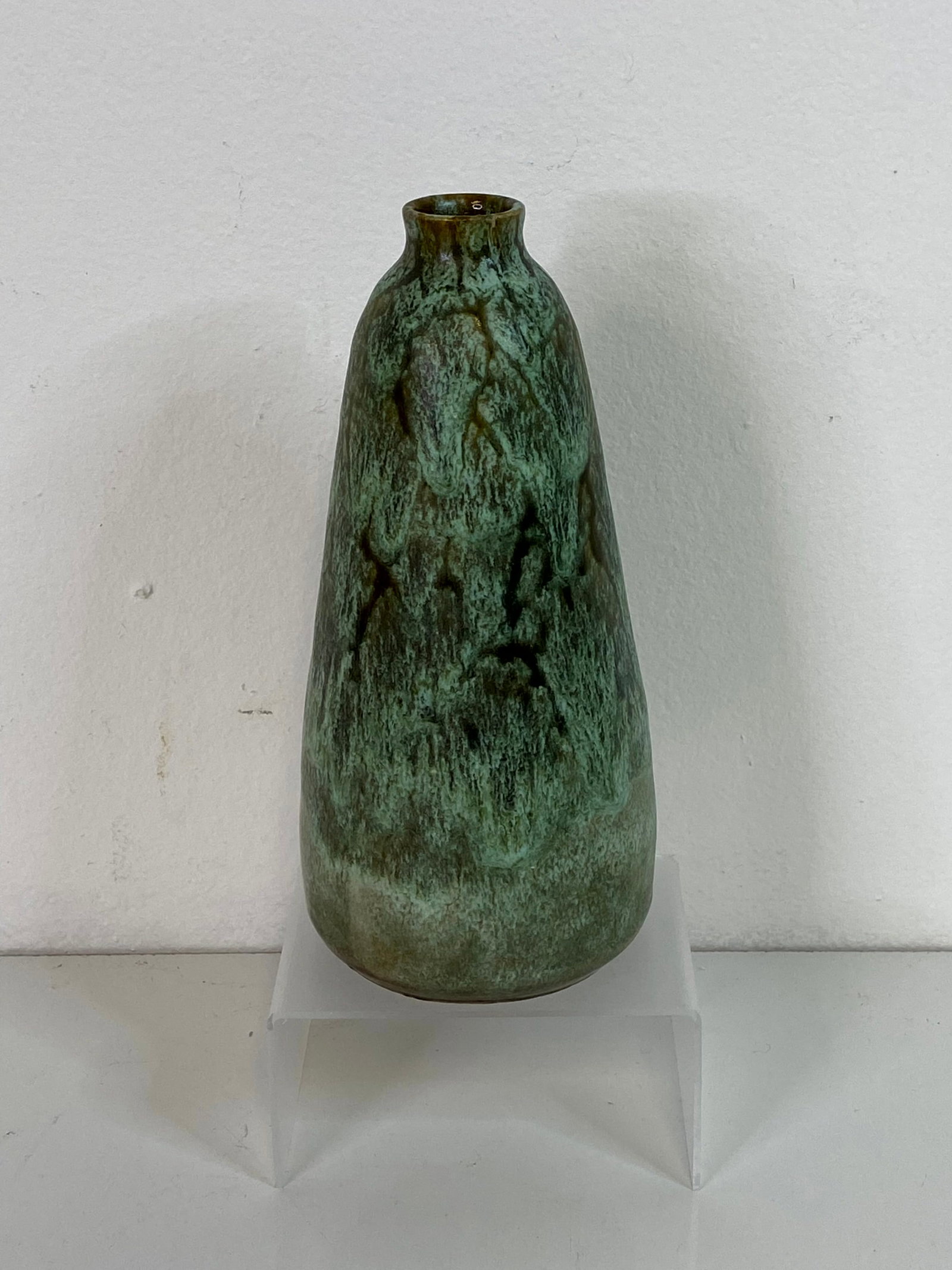 Chicago Crossware Pottery (1 of 2)
