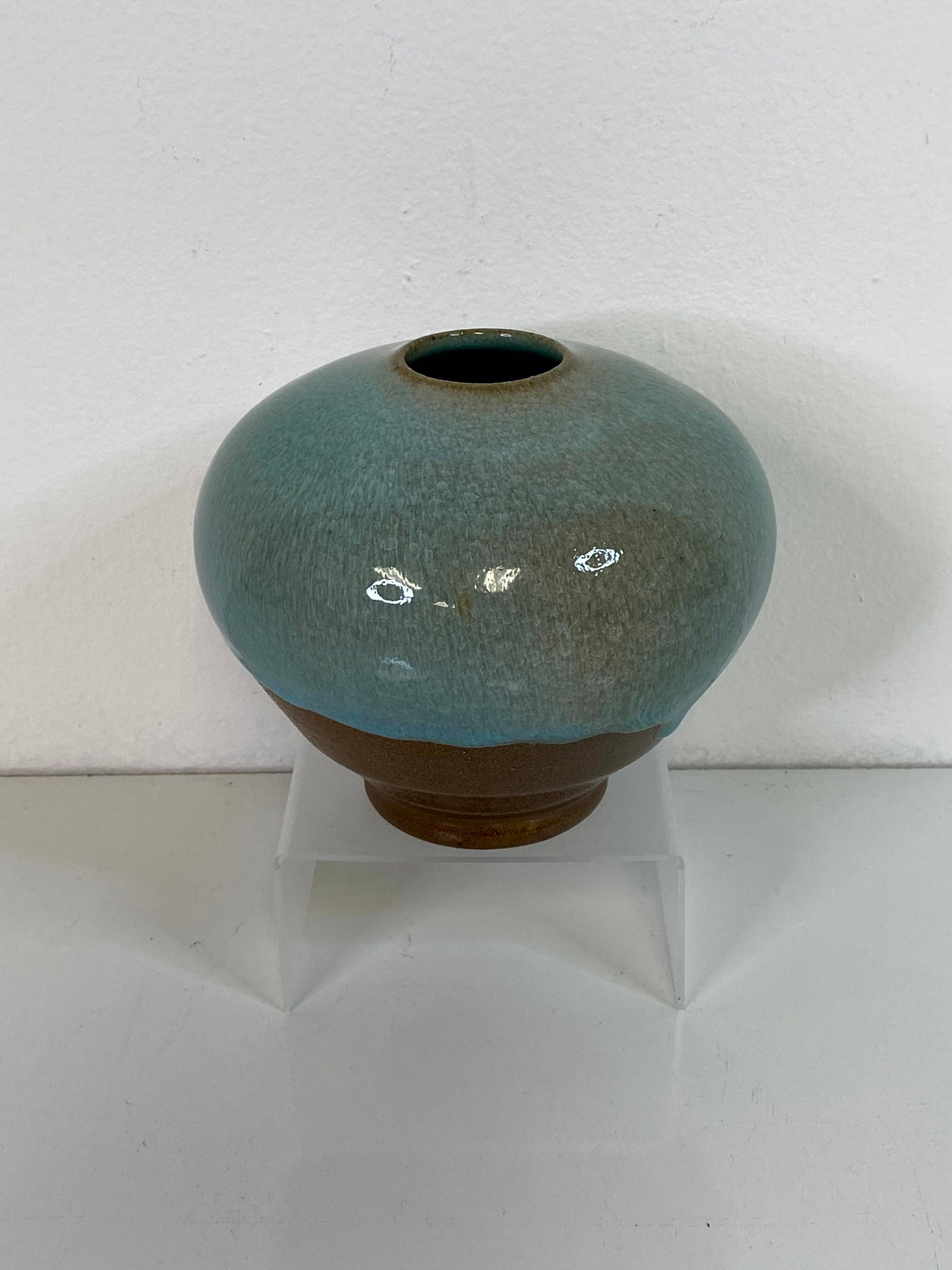 Jugtown Pottery: dated 2002 and artist signed standing 5" tall