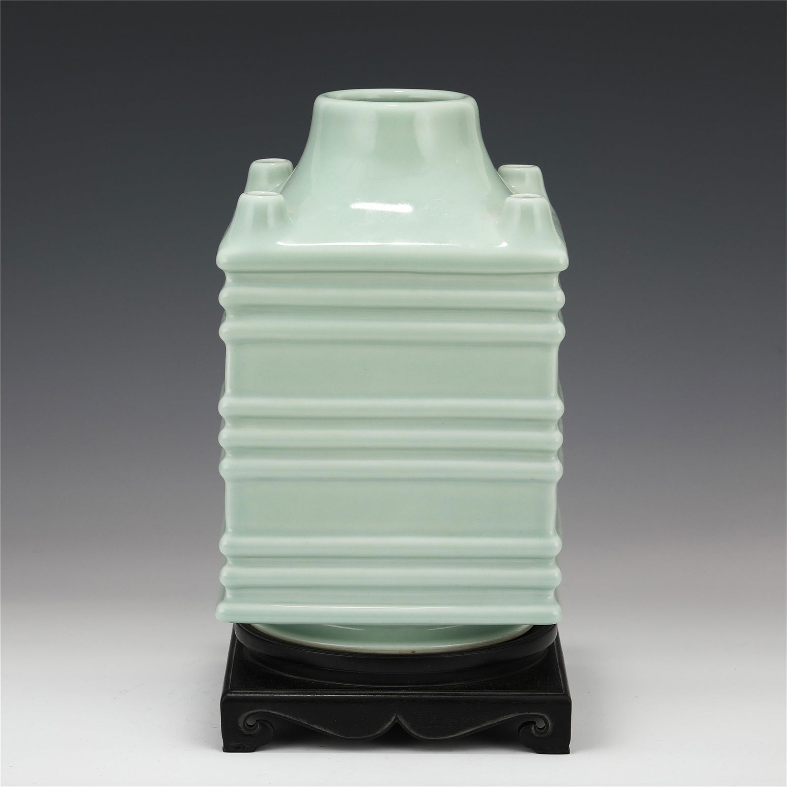 A CHINESE CELADON GLAZED FIVE SPOUTS CONG SQUARE (1 of 8)