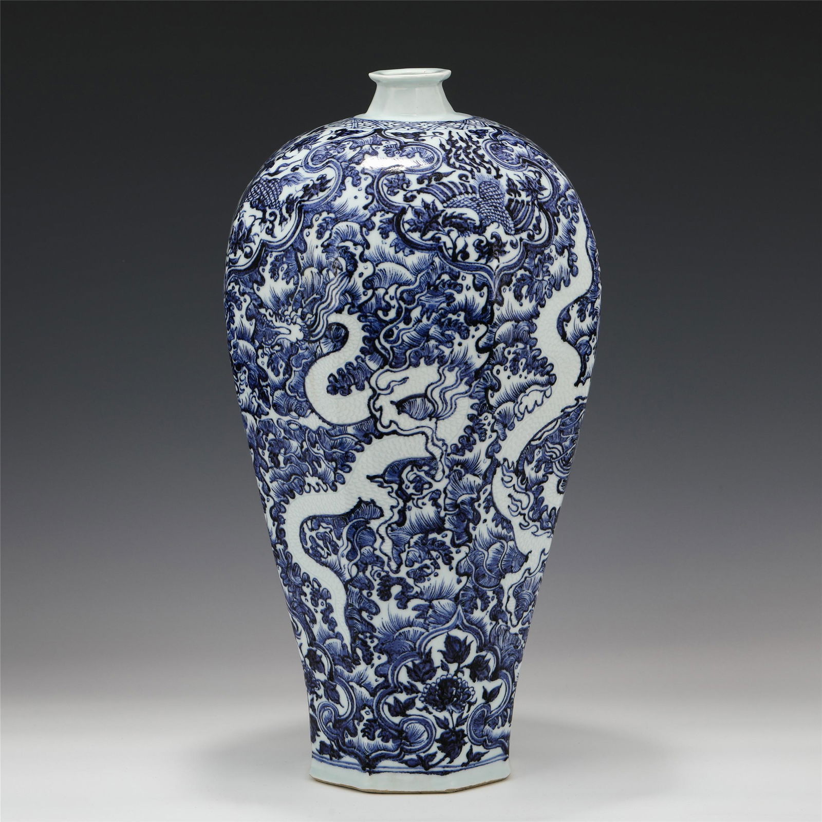 A CHINESE BLUE&WHITE DRAGON VASE/YUAN OR EARLY MING DYA (1 of 9)