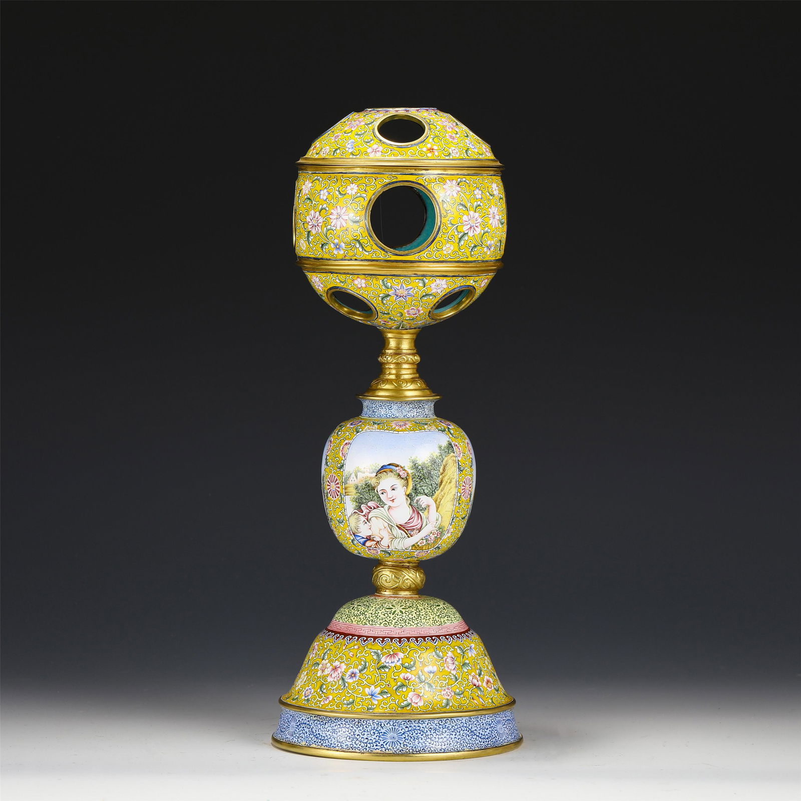 A CHINESE PAINTED ENAMEL FIGURE FLOWERS INCENSE (1 of 10)