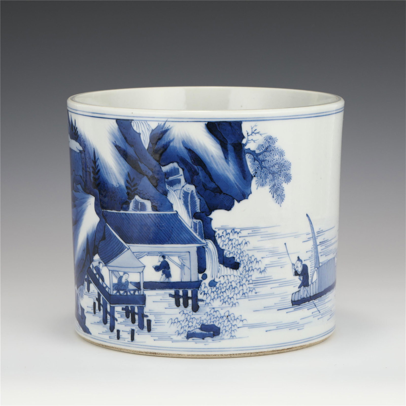 A CHINESE BLUE AND WHITE PORCELAIN BRUSH POT: A CHINESE BLUE AND WHITE PORCELAIN BRUSH POT 19.5 cm Diam x 16 cm H This blue and white pen holder is a traditional copy of the ancients. This device has a straight body, regular shape, shiny glaze, a