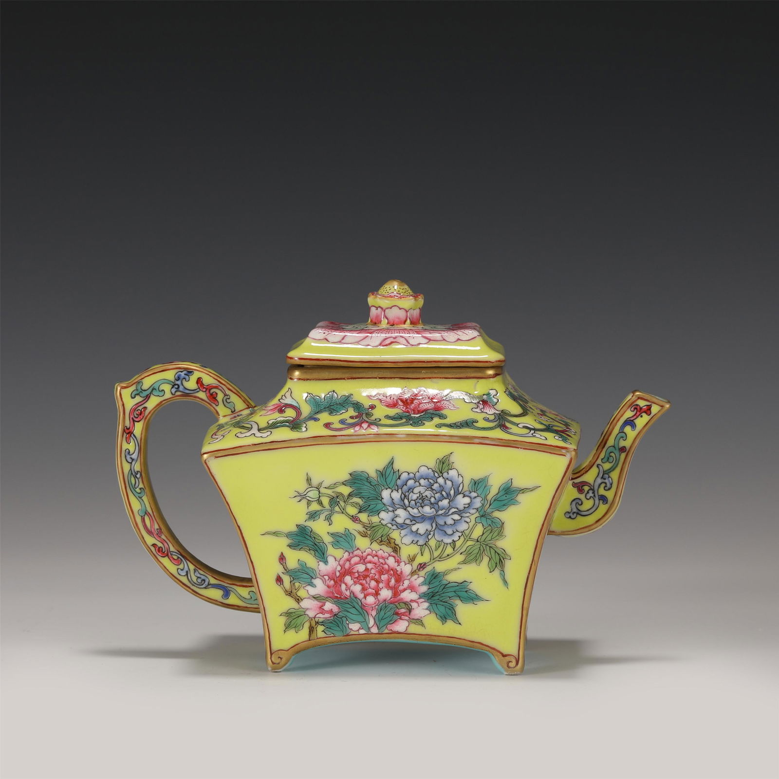 A CHINESE YELLOW GLAZE FLOWERS PATTERN PORCELAIN SQUARE (1 of 11)