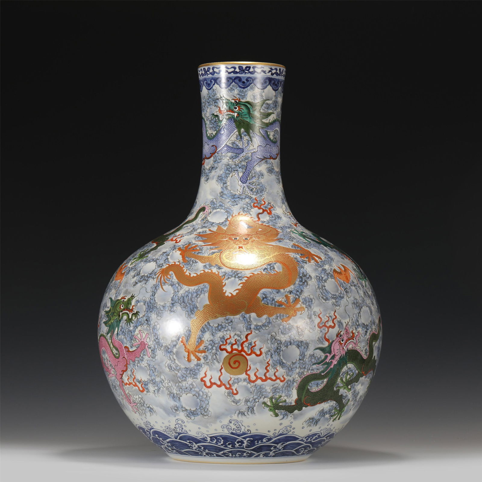 A CHINESE NINE DRAGONS CLOUD PATTERN PORCELAIN VASE (1 of 13)