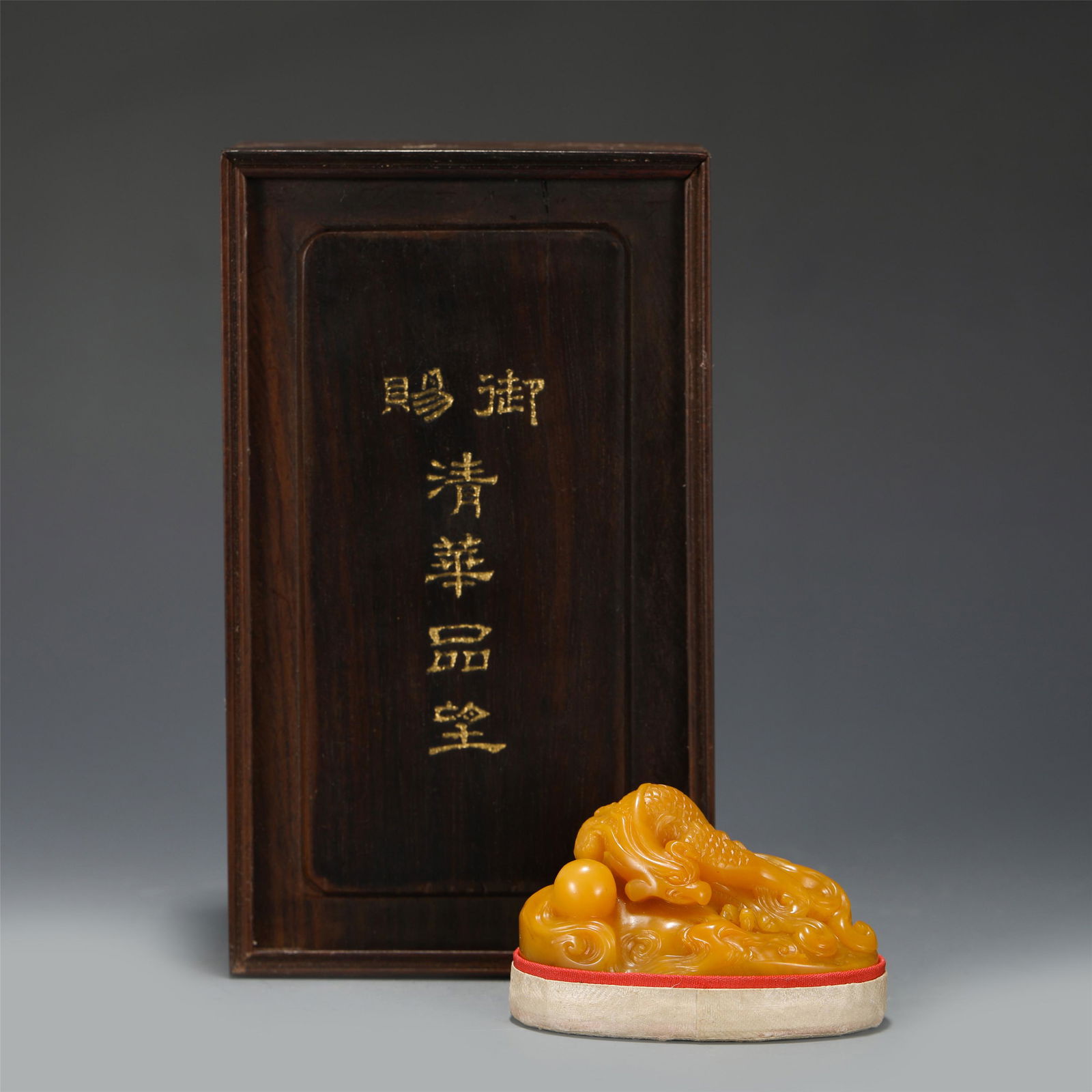 A CHINESE TIANHUANG SOAP STONE SEAL (1 of 8)