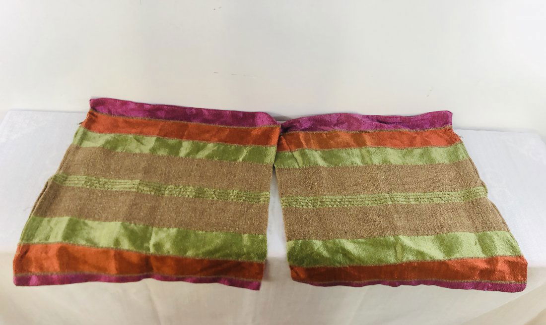 A pair of Cacti Silk Pillow Cases (1 of 3)