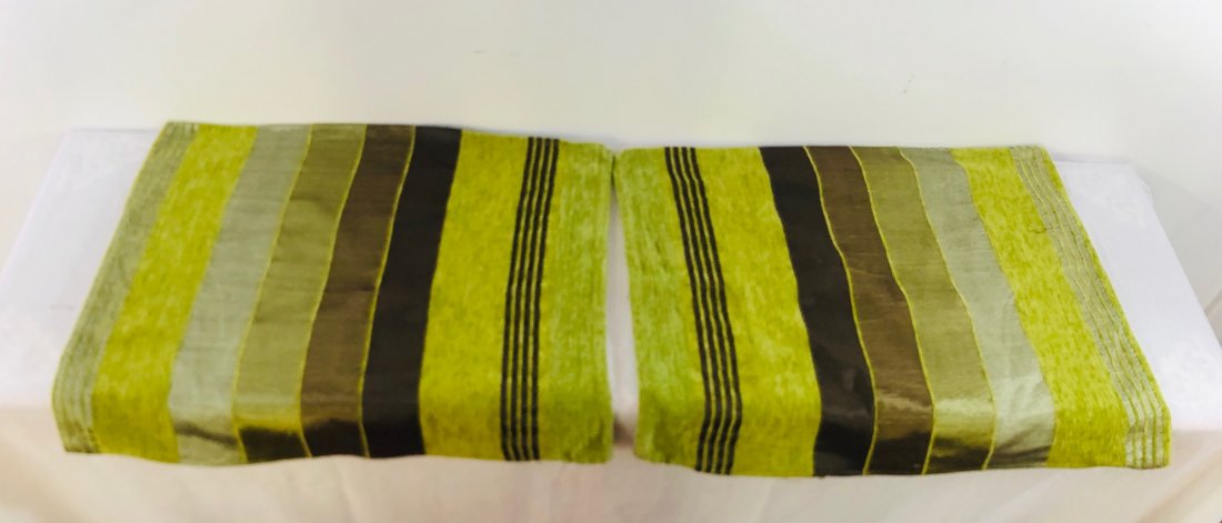 A pair of Cacti Silk Pillow Cases (1 of 3)