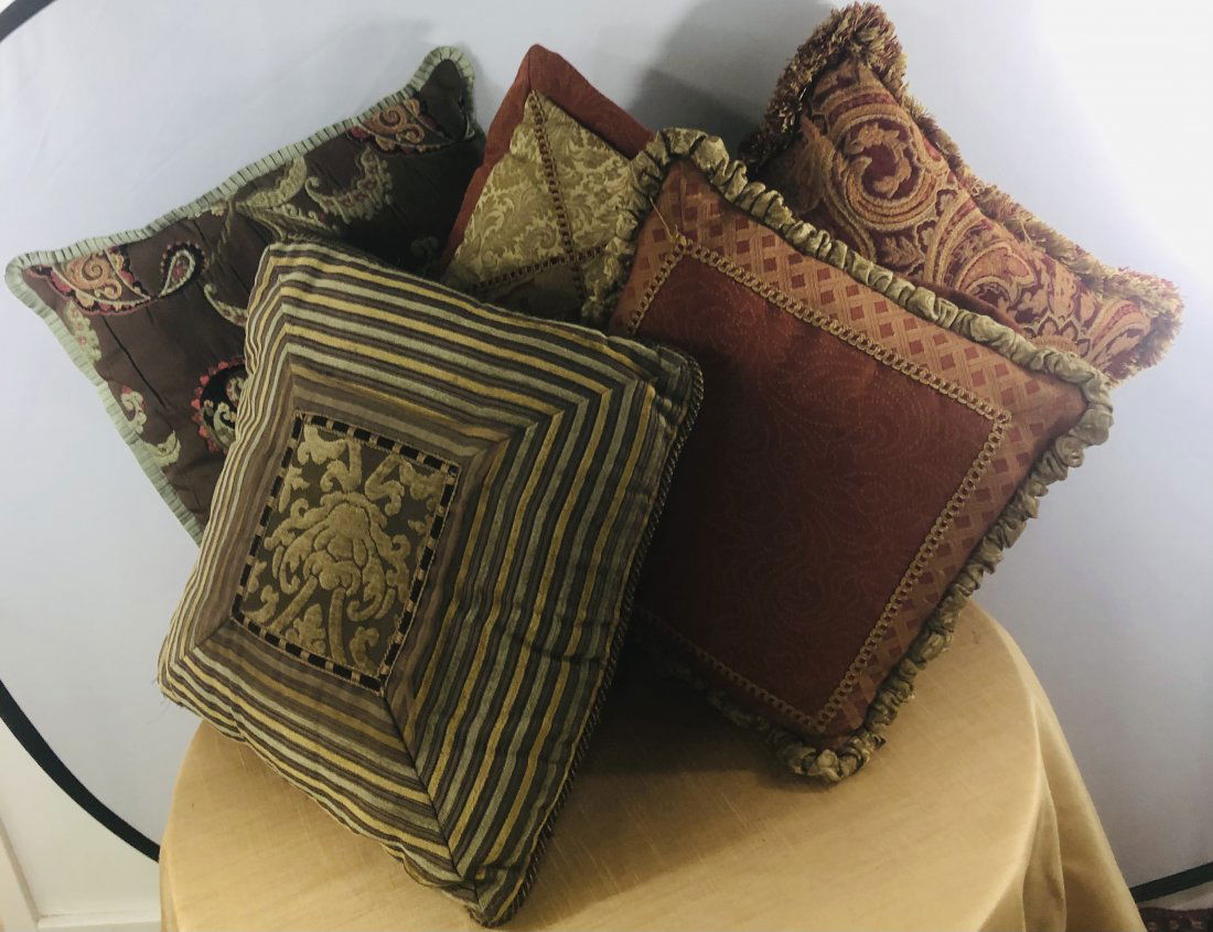 Set of 5 Custom Decorative Pillows (1 of 6)