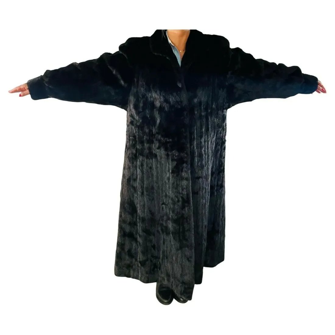 Black Ranch Mink Fur Coat (1 of 9)
