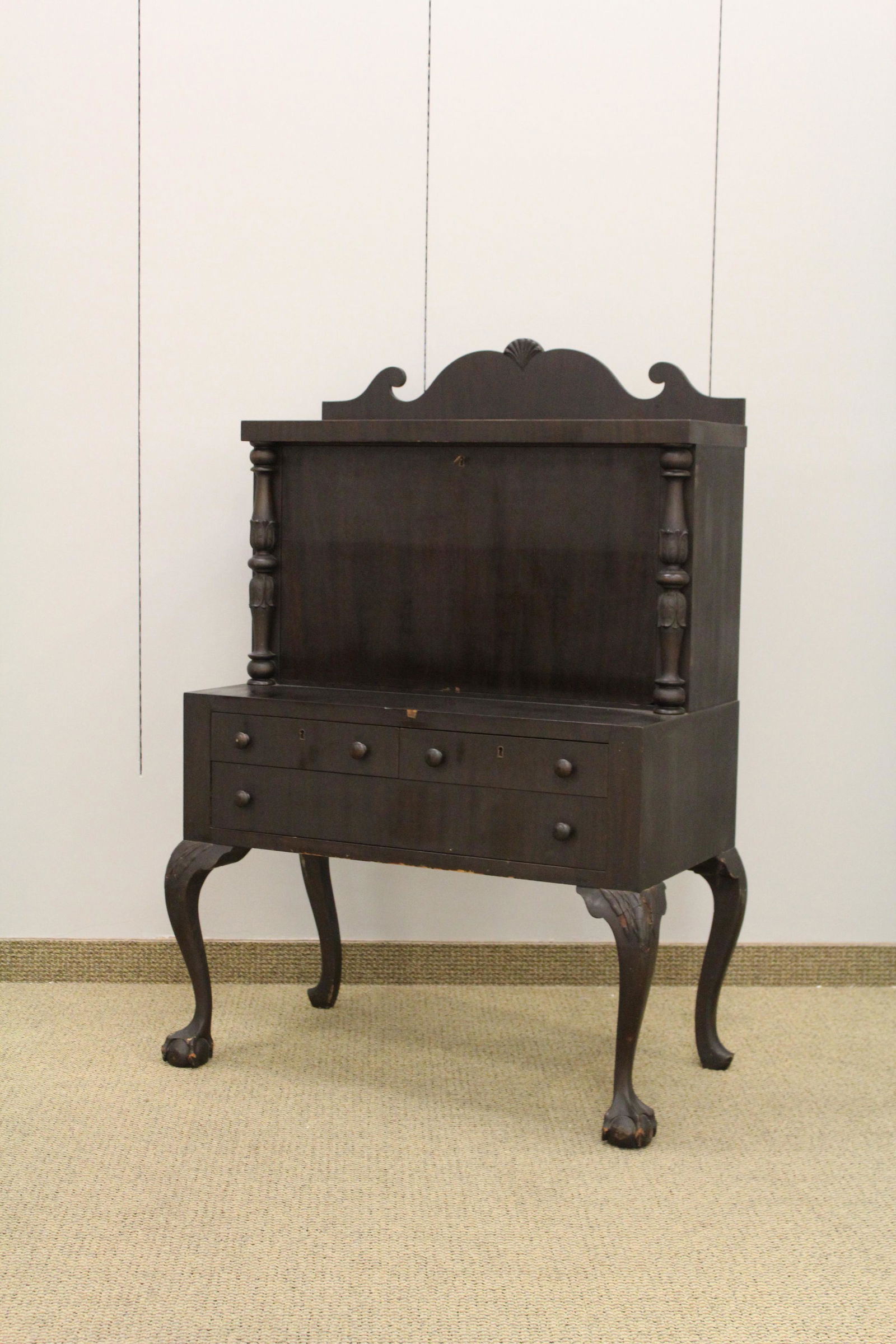 Am. colonial revival mahogany drop front writing desk (1 of 7)
