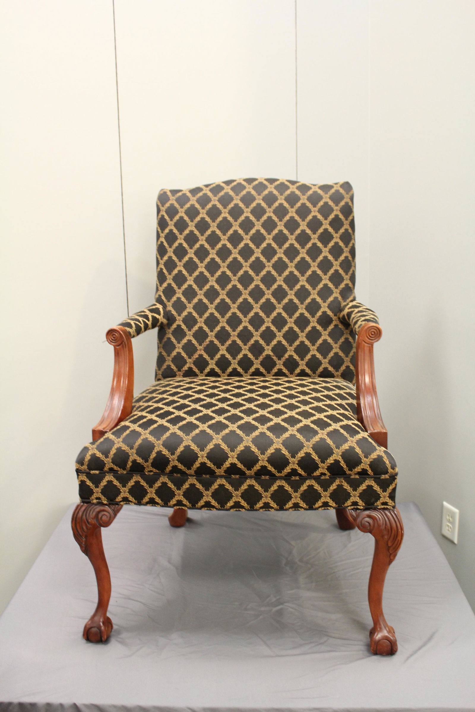 Century Furniture Pr. Chippendale style Chairs (1 of 5)