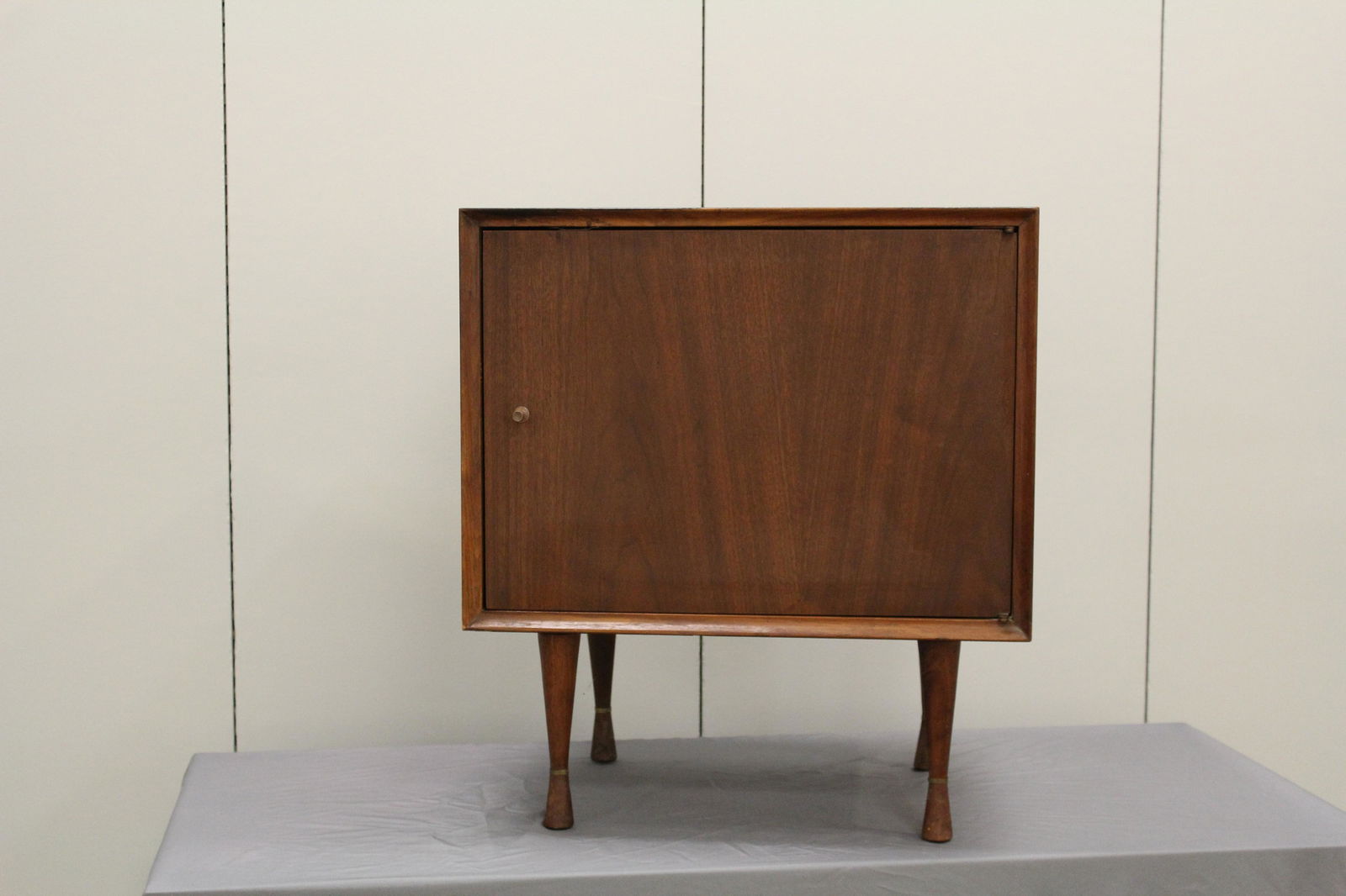 James Robinson Side Table Mid Century (1 of 3)
