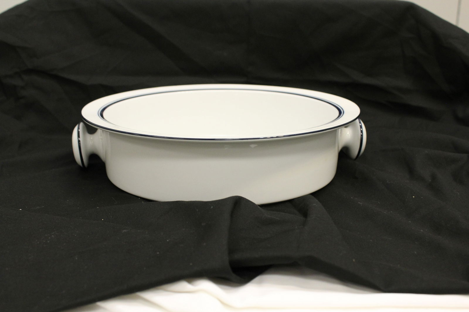 Dansk Baking dish w/ 2 round knobs (1 of 6)