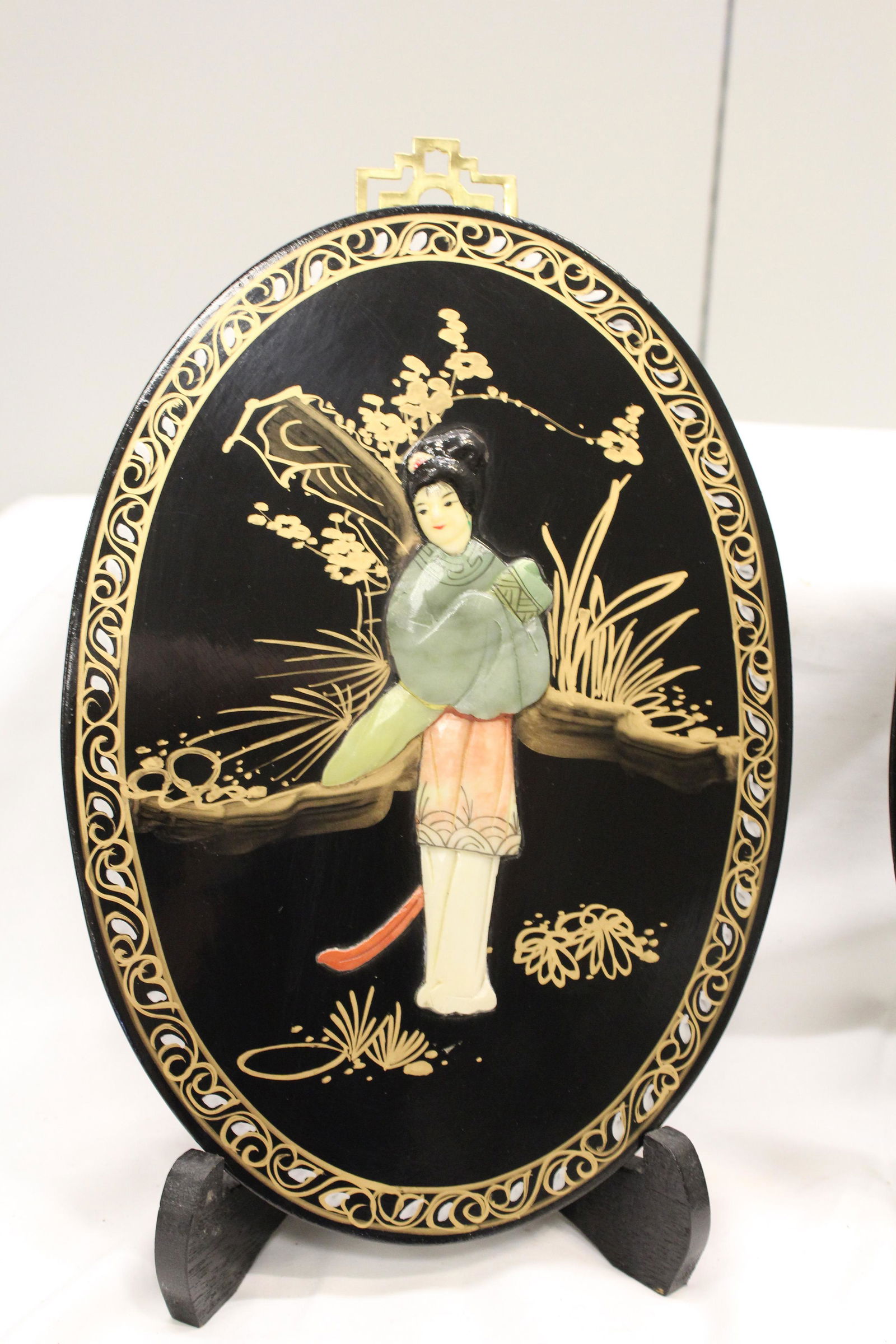 Set of 2 Chinese Lacquered and inlayed wall plaque (1 of 5)