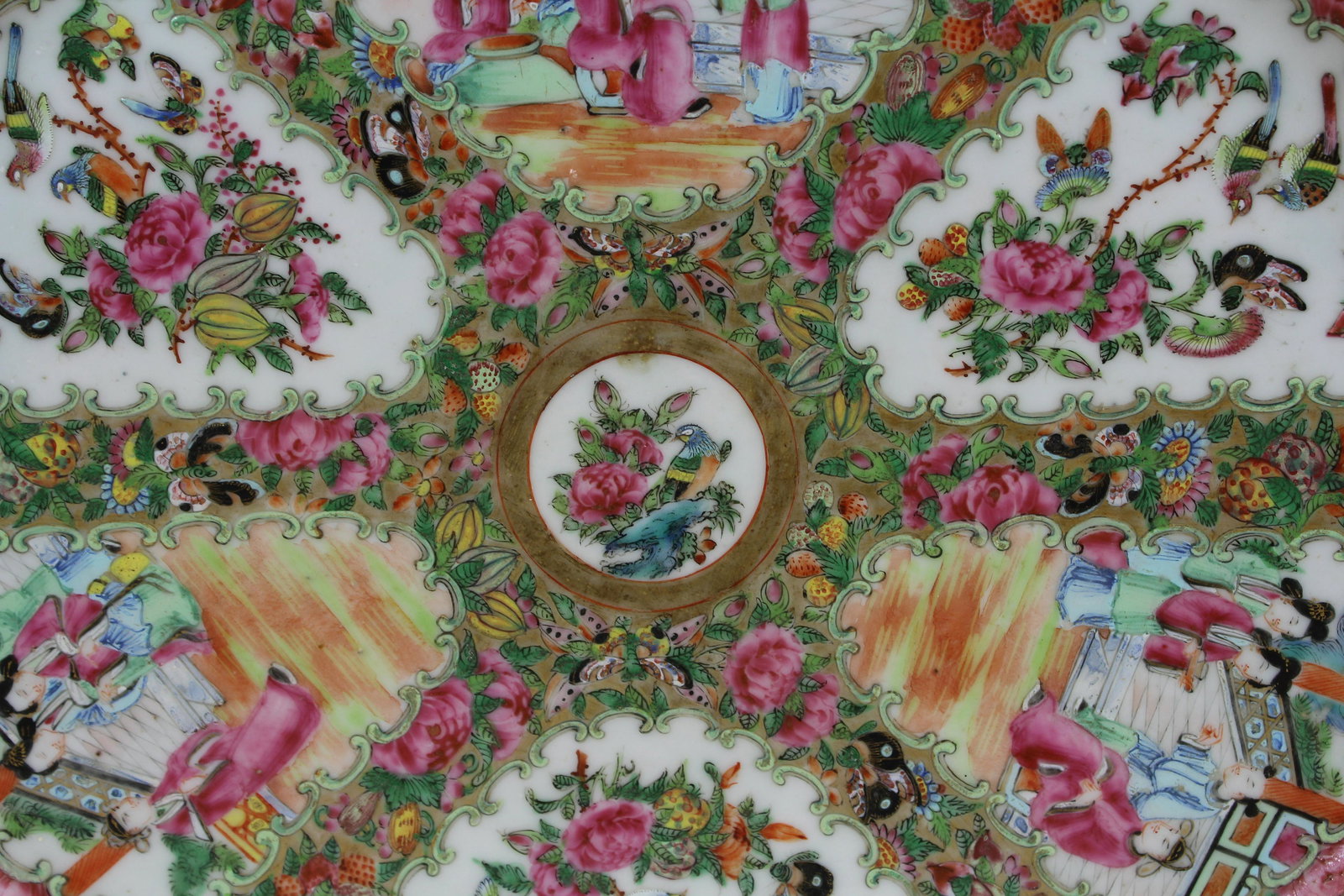 Rose Medallion Platter Chinese Export 16.5" (1 of 3)