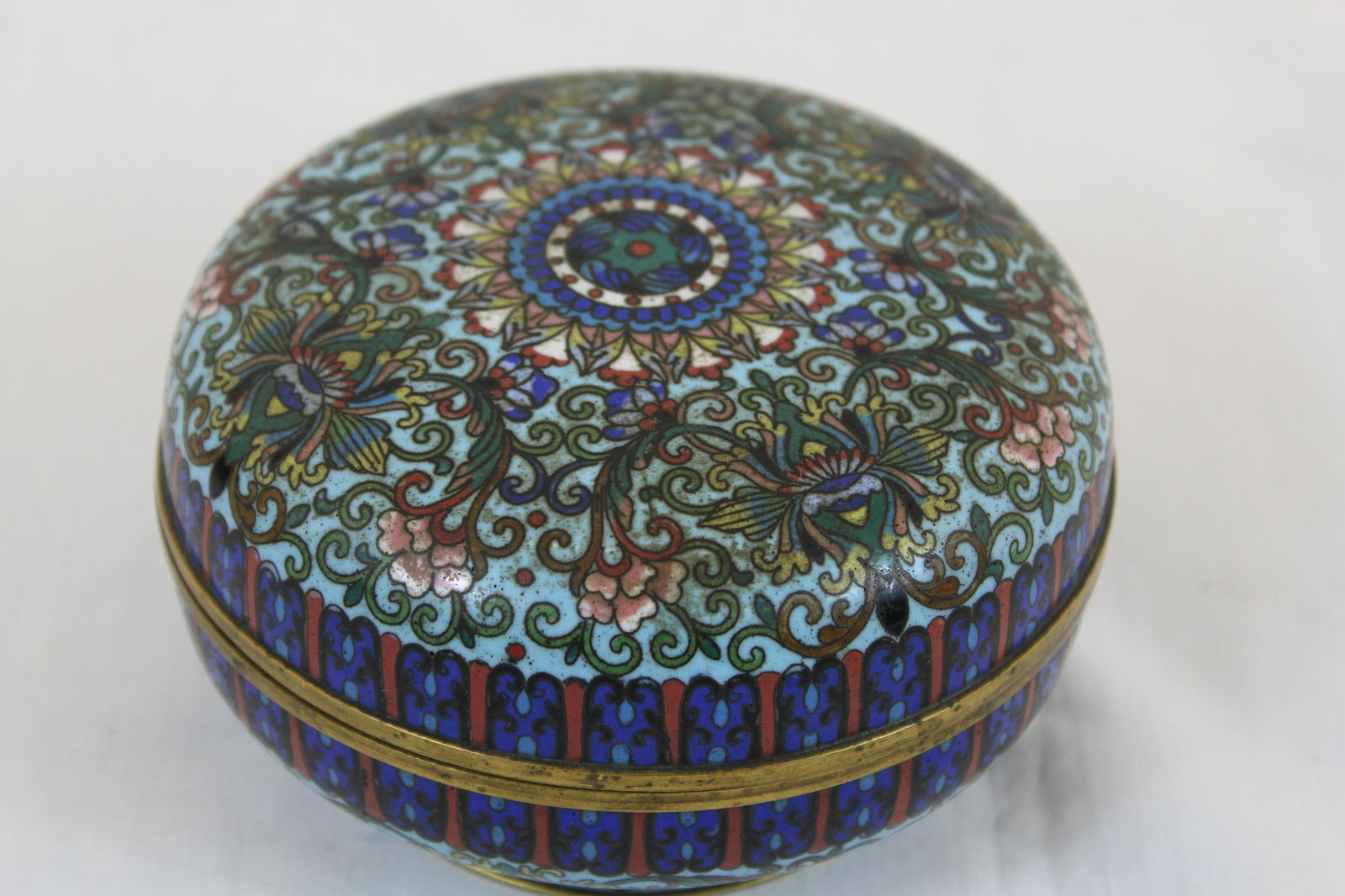 Chinese Cloisonne  Covered Box (1 of 5)