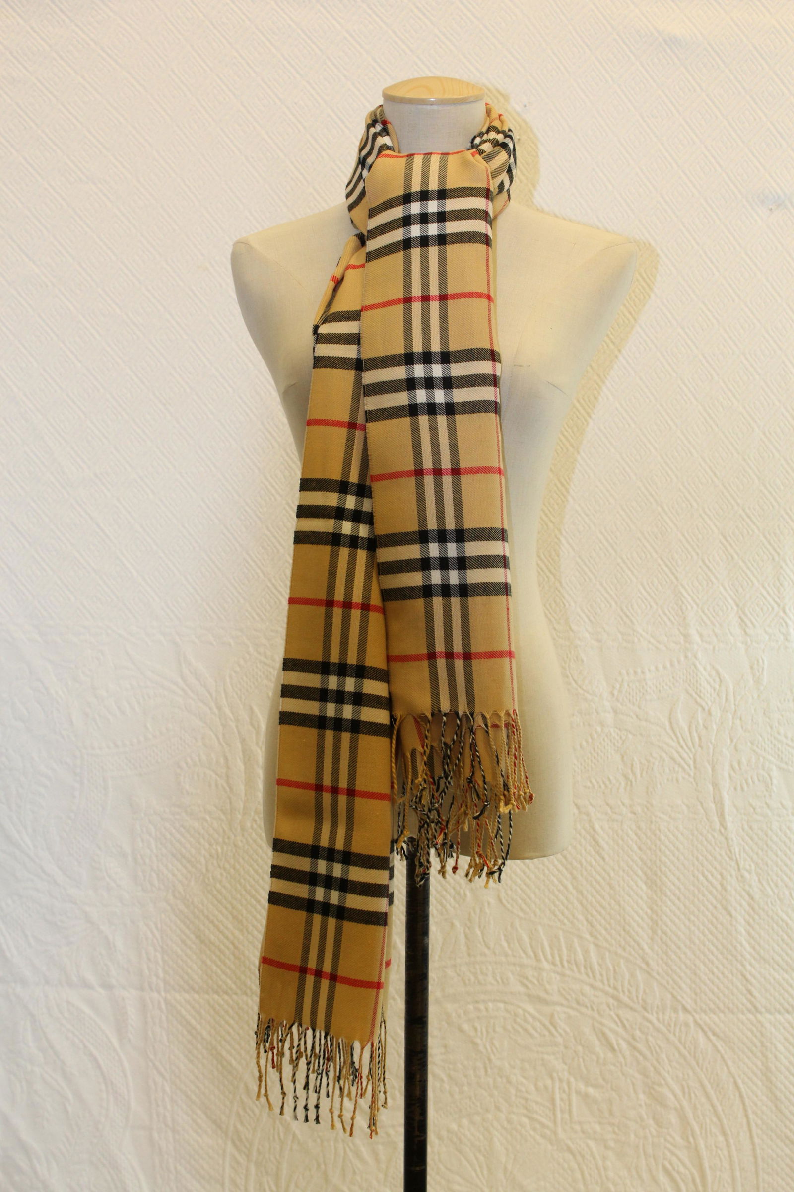 Burberry Scarf (1 of 2)