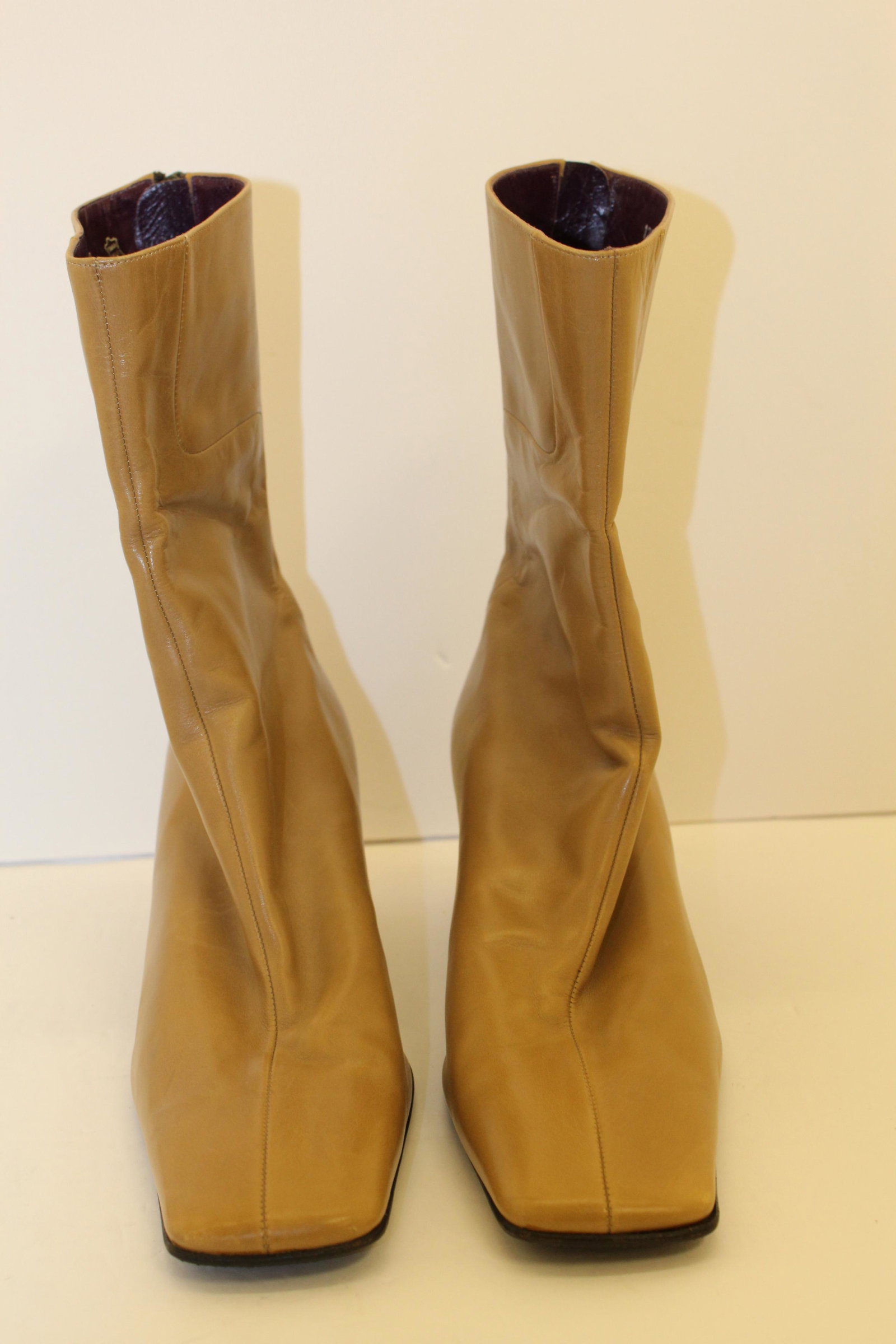 Bruno Magli Tan Ankle Boots Size 38.5: 10" toe to heel; 3.25" across ball