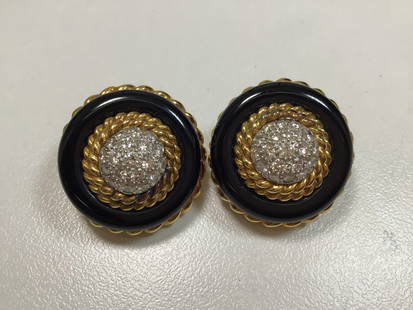 Van Cleef & Arpels 18K Gold Diamond Onyx Clip Earrings: Concentric, stacked circles of gold, Black Onyx and diamonds.