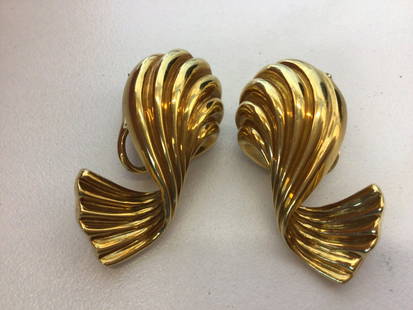 18K Judith Ripka Ribbon Solid Clip Earrings: Deep twist design