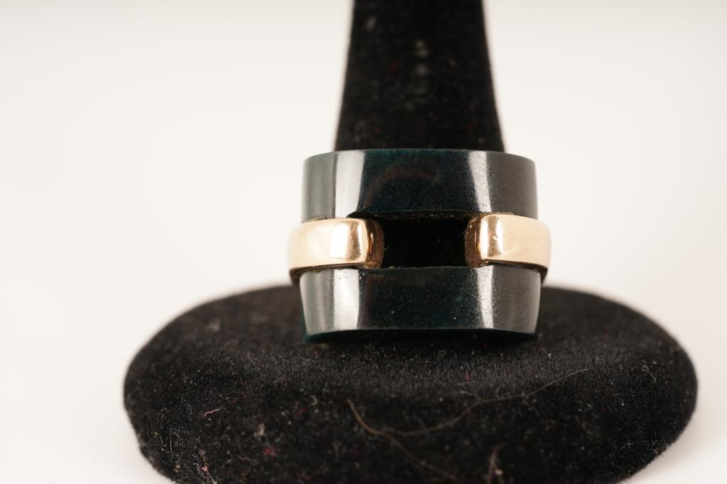 14K Gold Onyx Ring (1 of 6)