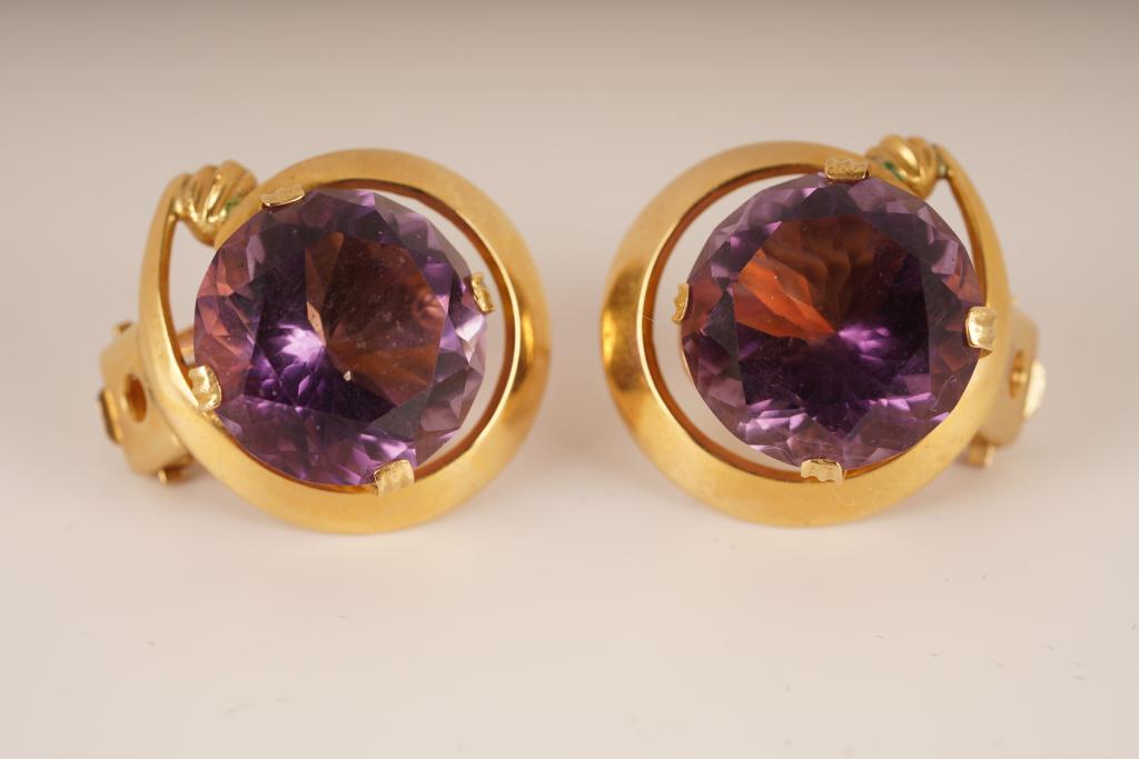 14K Gold Amethyst Earrings (1 of 5)