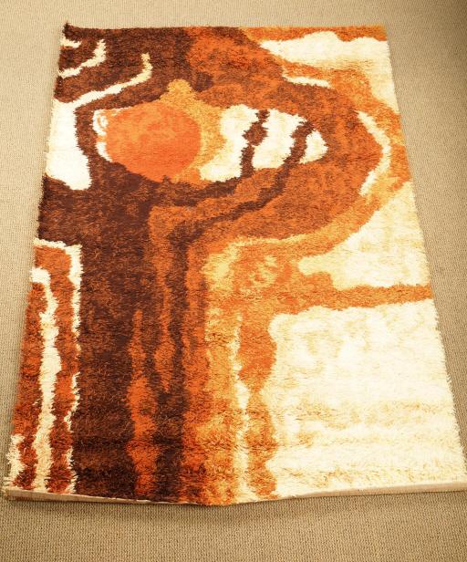 Spain Concepts Intl Bob Van Allen Wool Rya Rug (1 of 5)