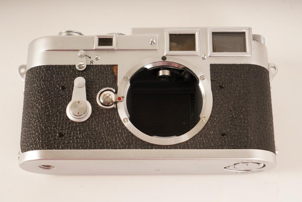 Leica DBP M3 Ernst Leitz Wetzlar Early 1M Film (1 of 7)