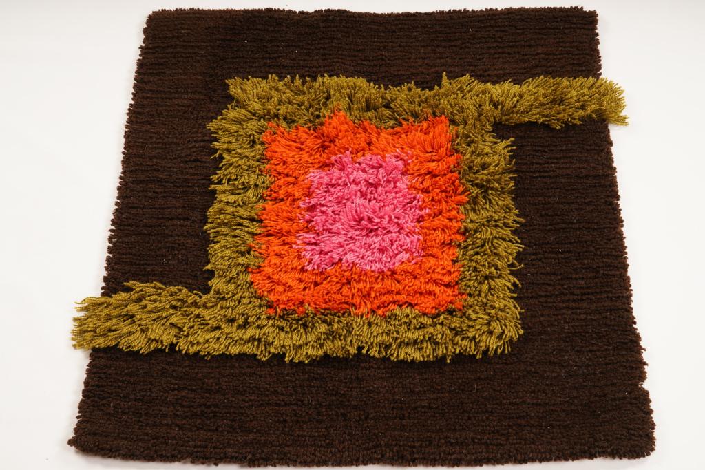 Modernist Wall Rug Cromwell Tefzet, S. Doege, Germany, (1 of 5)